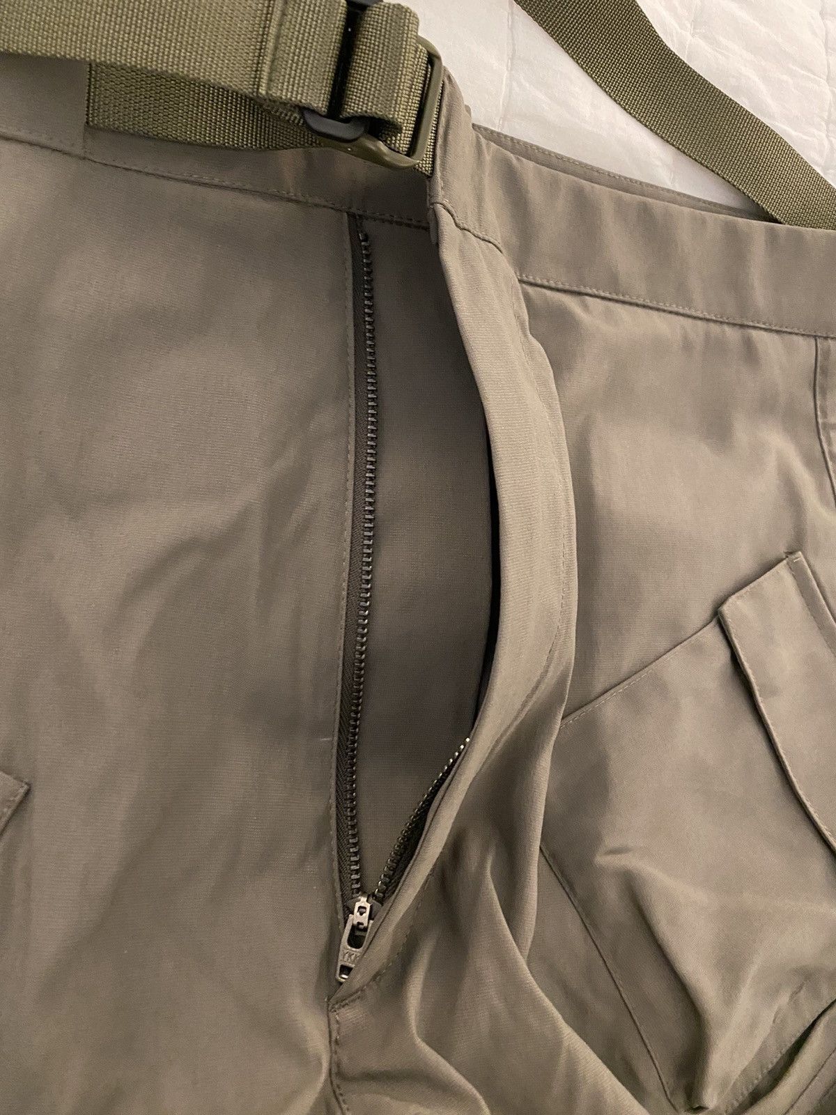 Acronym Acronym SP29-M Shorts XL Brand New Size US 38 / EU 54 - 10 Thumbnail
