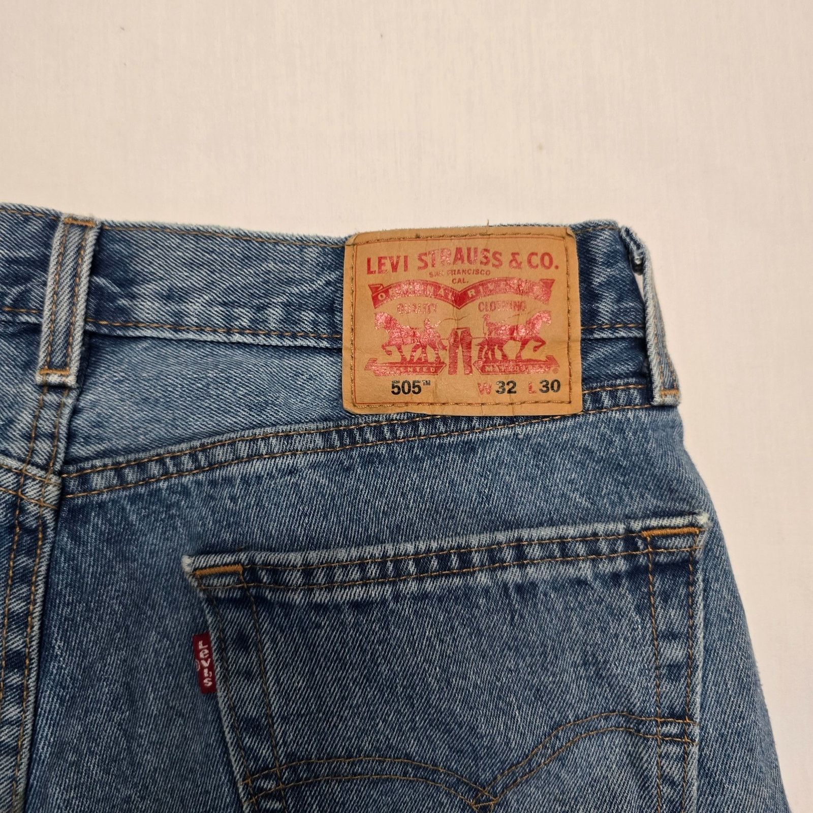 Levi's Levi's 501 Men's Distressed Cutoff Denim Shorts 32 Size US 32 / EU 48 - 4 Thumbnail