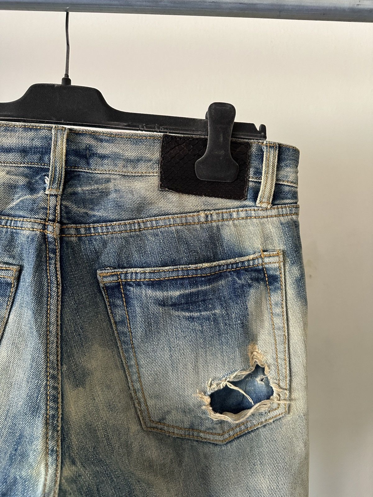 GOA Vintage G.O.A. Mud Wash Distressed Style Flare Jeans Size US 32 / EU 48 - 9 Thumbnail