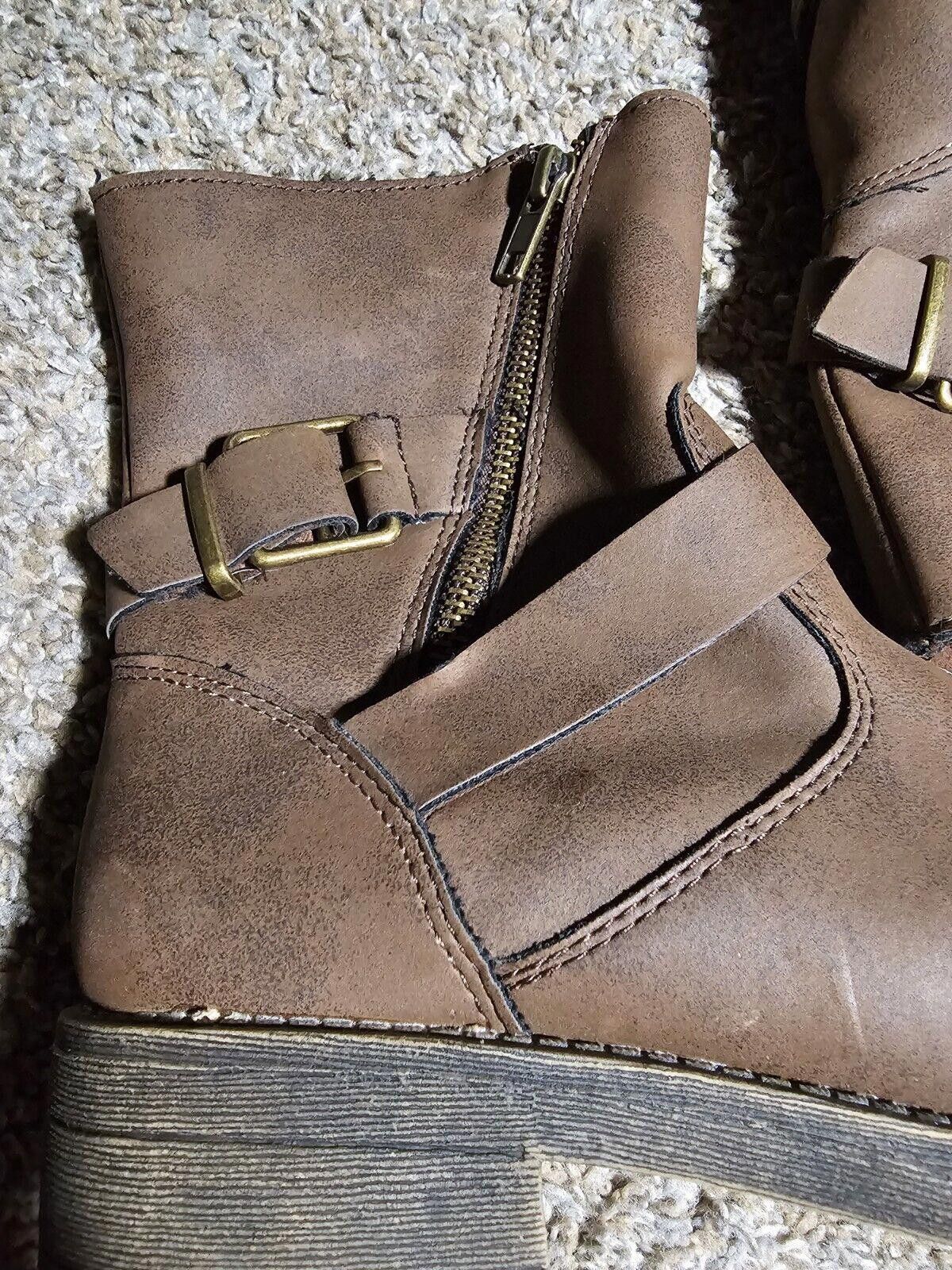 Designer RocketDog ankle zip apple tree sole boots US7 UK4.5 Size US 7 / IT 37 - 3 Thumbnail