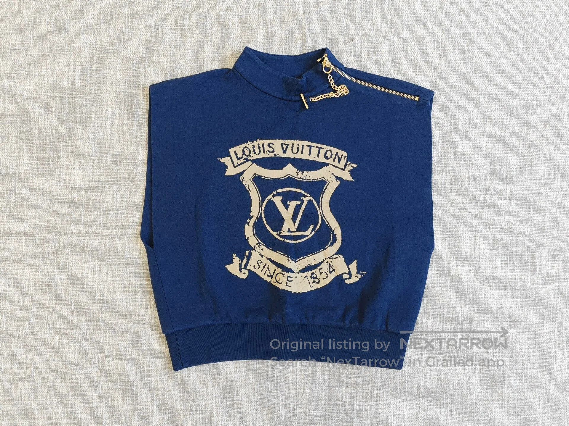 Louis Vuitton Louis Vuitton Women's Shield Vest. Size S / US 4 / IT 40 - 1 Thumbnail