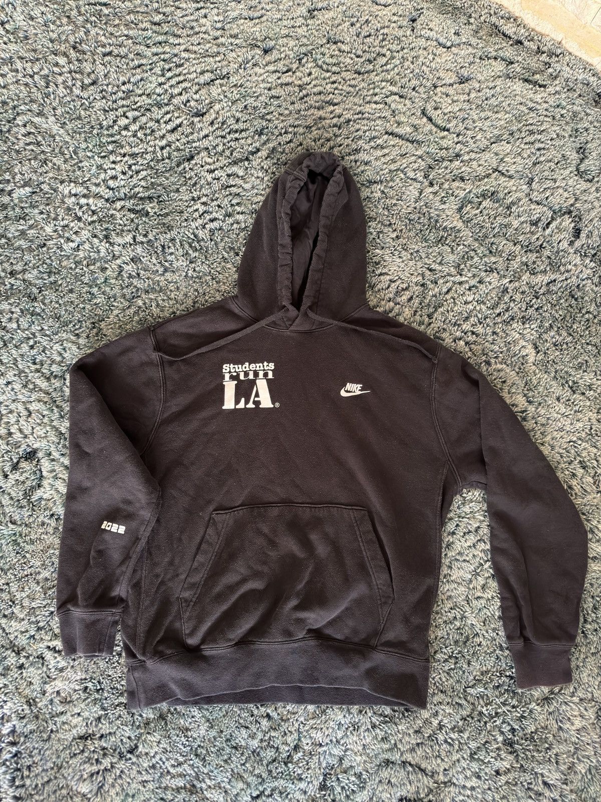 Nike Rare Nike Students Run LA Marathon 2022 Black Medium Hoodie Size US M / EU 48-50 / 2 - 1 Thumbnail