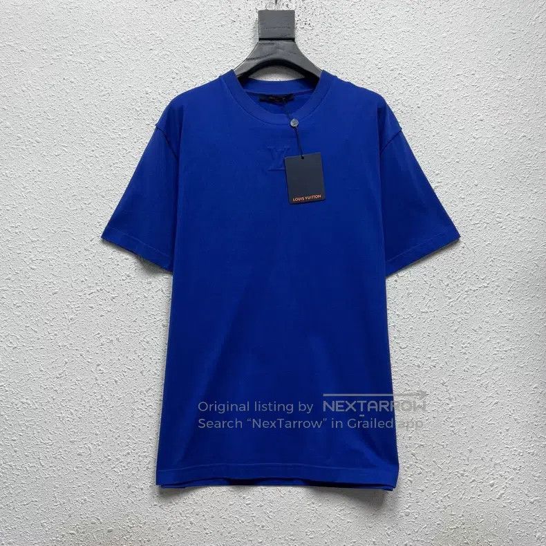 Louis Vuitton Louis Vuitton Embossed LOGO blue short sleeve Size US L / EU 52-54 / 3 - 1 Thumbnail