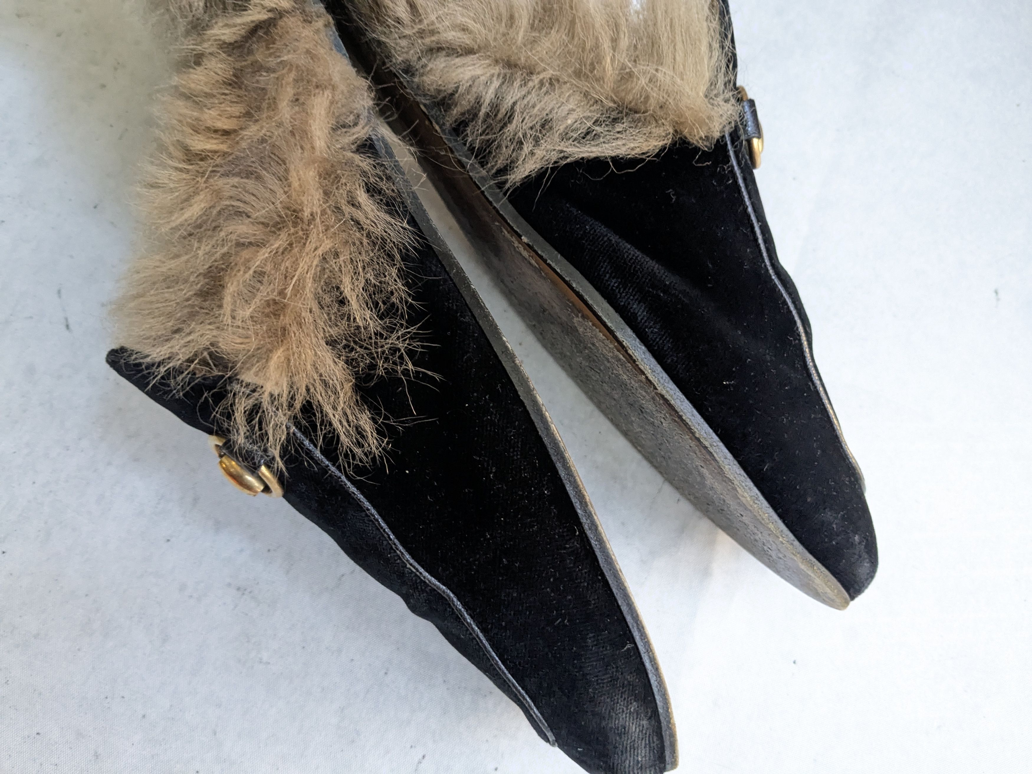 Gucci Gucci Princetown Horsebit Loafers 9.5 Black Velvet Mules Fur Size US 9.5 / EU 42-43 - 7 Thumbnail