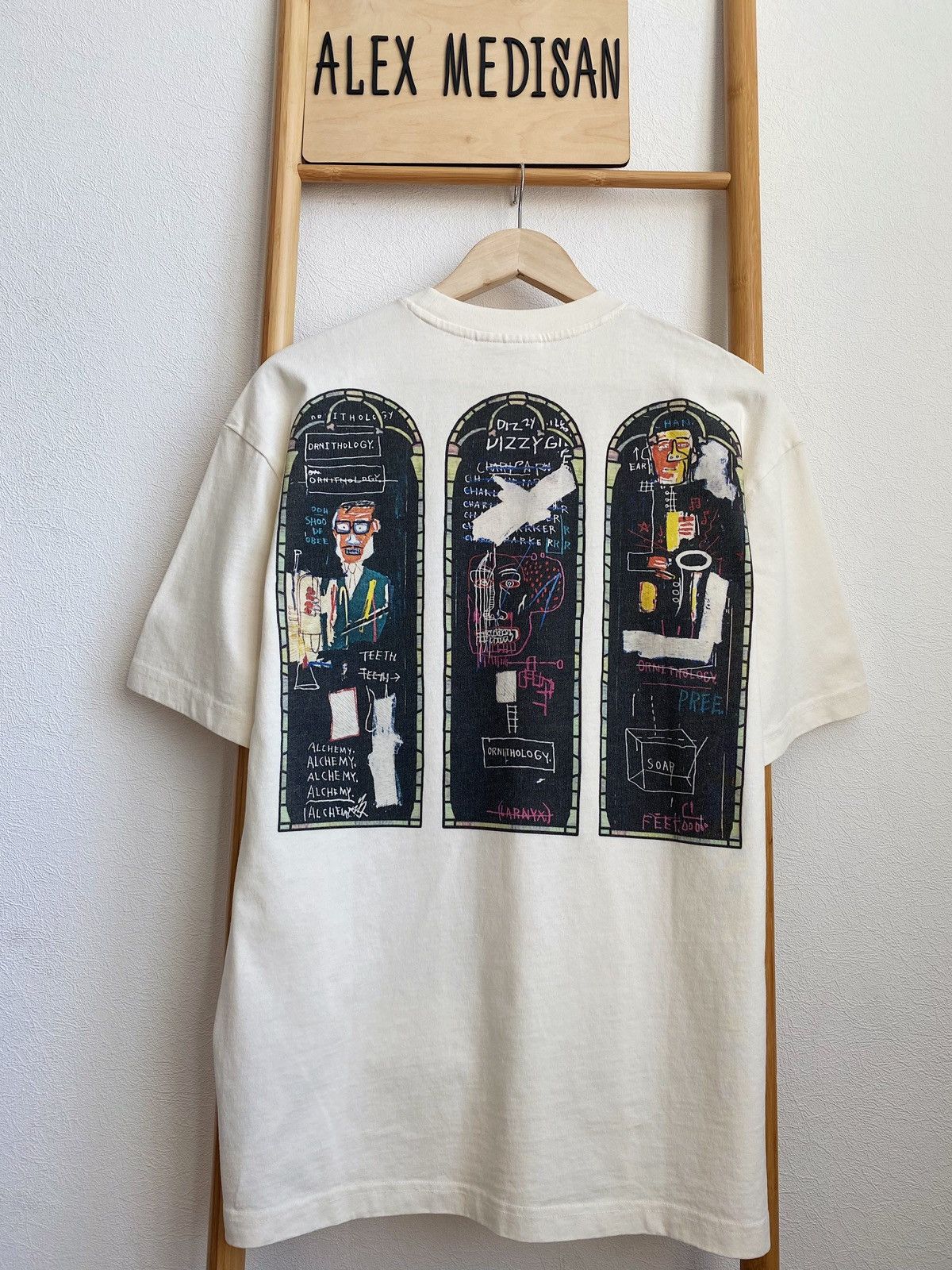 H&M × Jean-Michel Basquiat × Who Decides War WHO DECIDES WAR x BASQUIAT x H&M RELAXED FIT COTTON T-SHIRT Size US S / EU 44-46 / 1 - 3 Thumbnail