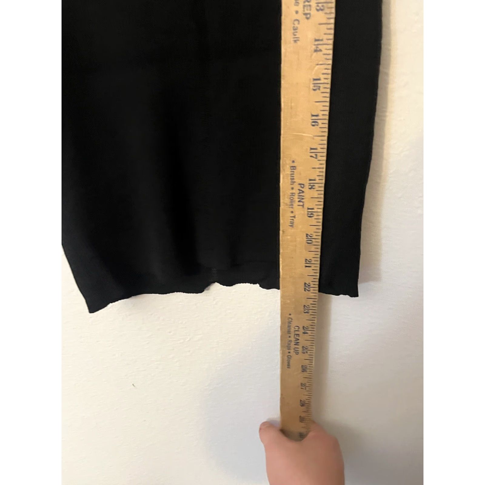 H&M H&M Tank Black Women Solid Ribbed V Neck Size 8 Tank Camisole Sleeveless Cotton Modal Shirt? Size M / US 6-8 / IT 42-44 - 4 Thumbnail