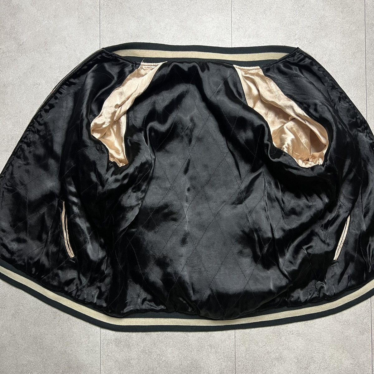 Japanese Brand × Yasuyuki Ishii Rare Yasuyuki Ishii Reversible Varsity Jacket Snake Design Size US L / EU 52-54 / 3 - 7 Thumbnail