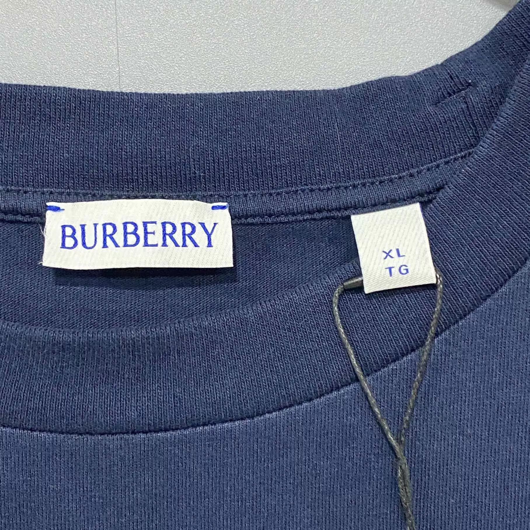 Burberry Burberry Horseferry Colorblock Short Sleeve XL Size US XL / EU 56 / 4 - 4 Thumbnail