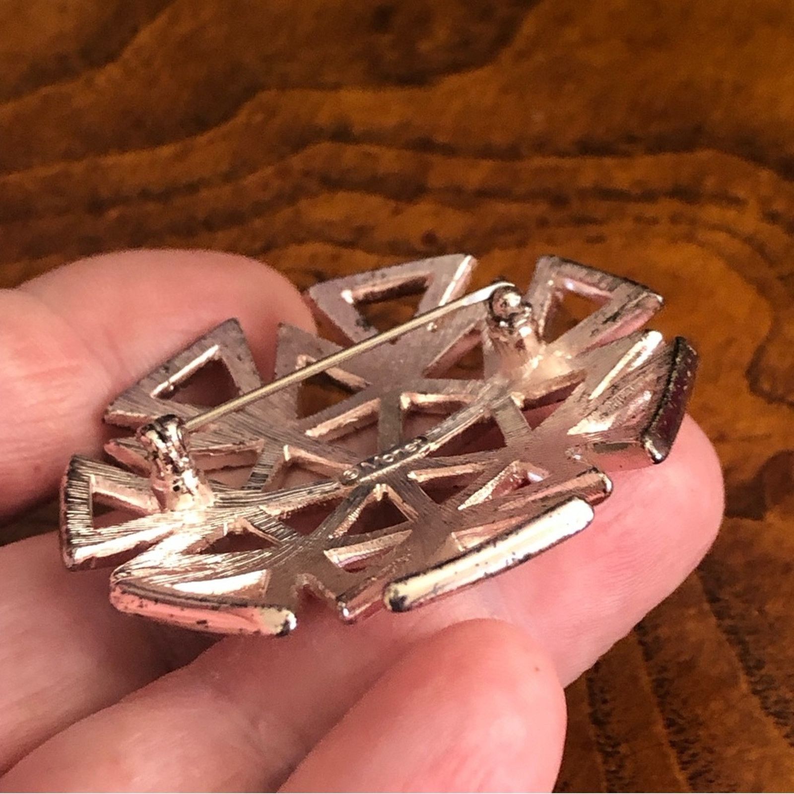 Monet Vintage 80s Monet rose gold tone geometric brooch pin Size ONE SIZE - 5 Thumbnail