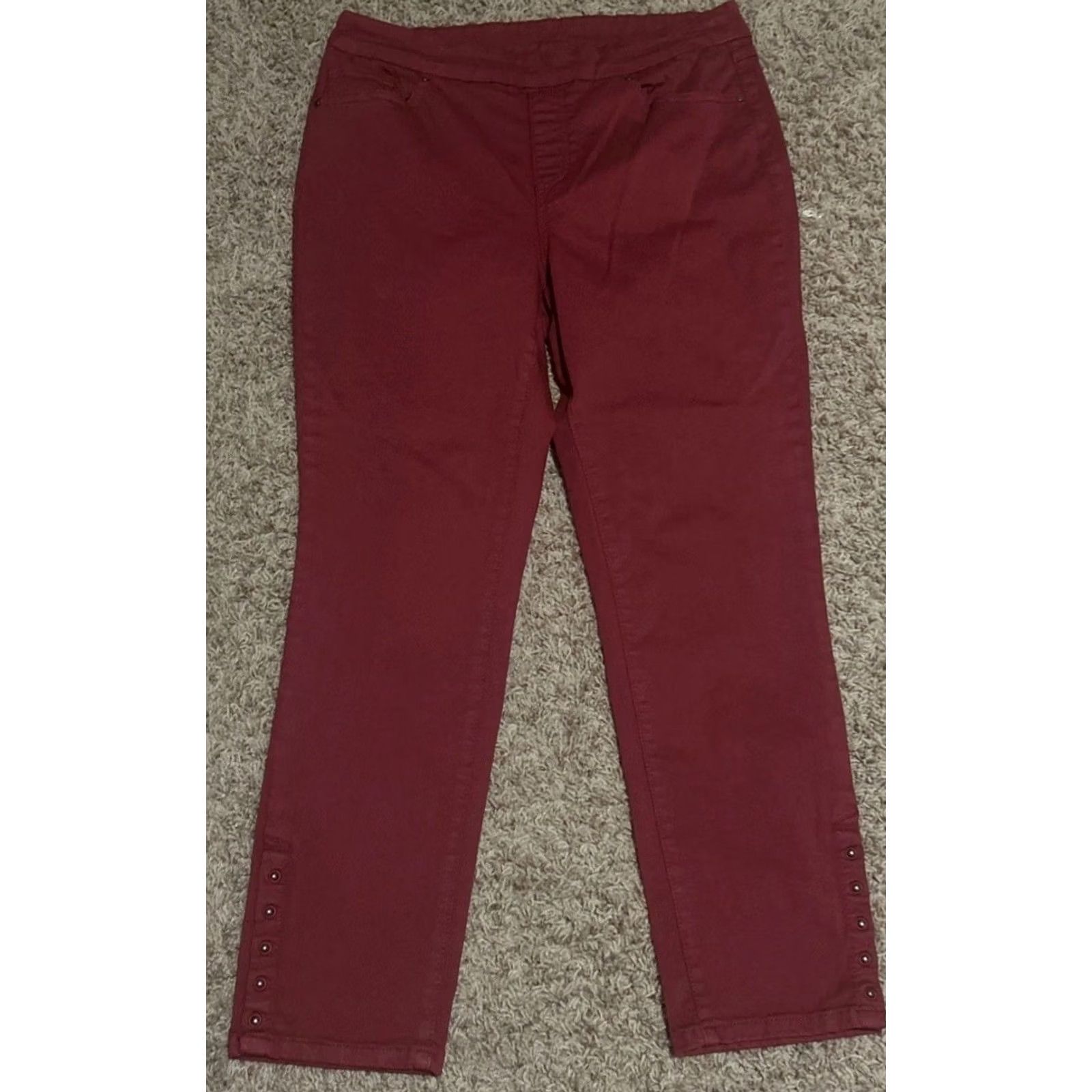 Vintage Tribal Pants Women 12 Burgundy Red Stretch Pull On Ankle Studded Pockets Elastic Waist 27.5" Inseam Straight Casual Modern Size 34" / US 12 / IT 48 - 2 Thumbnail