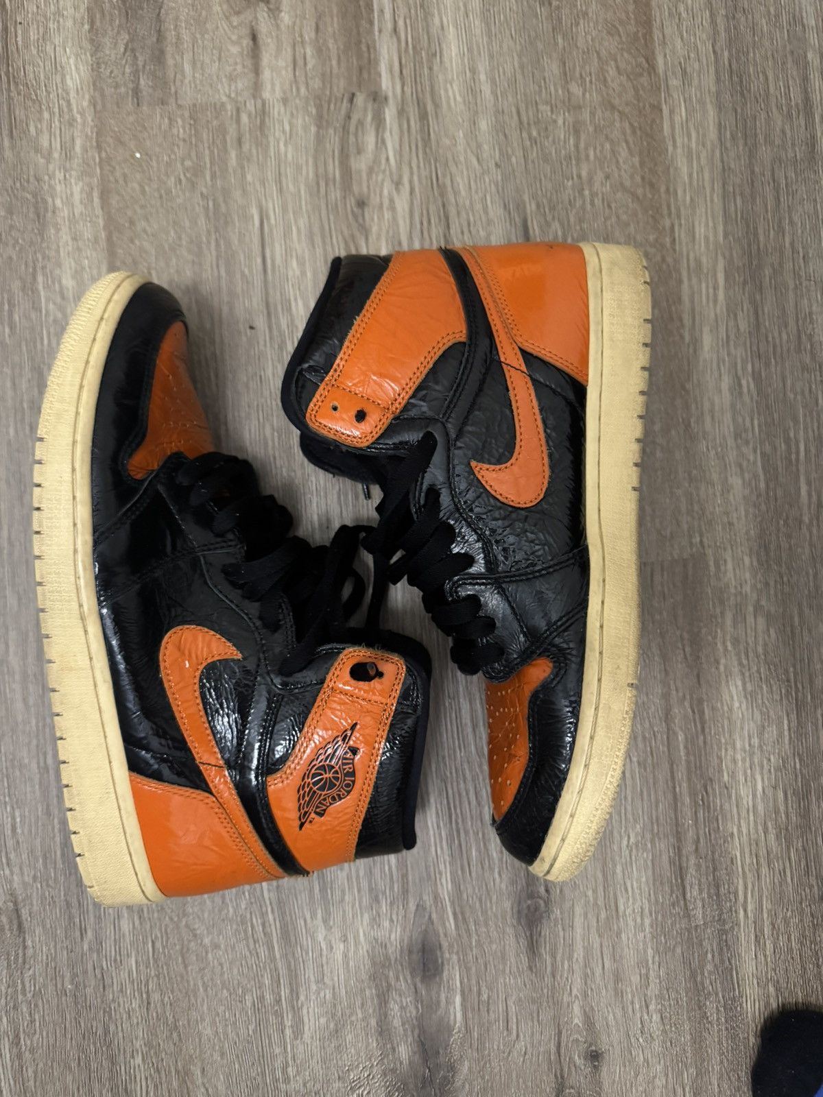 Jordan Brand Jordan 1’s Size US 9.5 / EU 42-43 - 2 Thumbnail