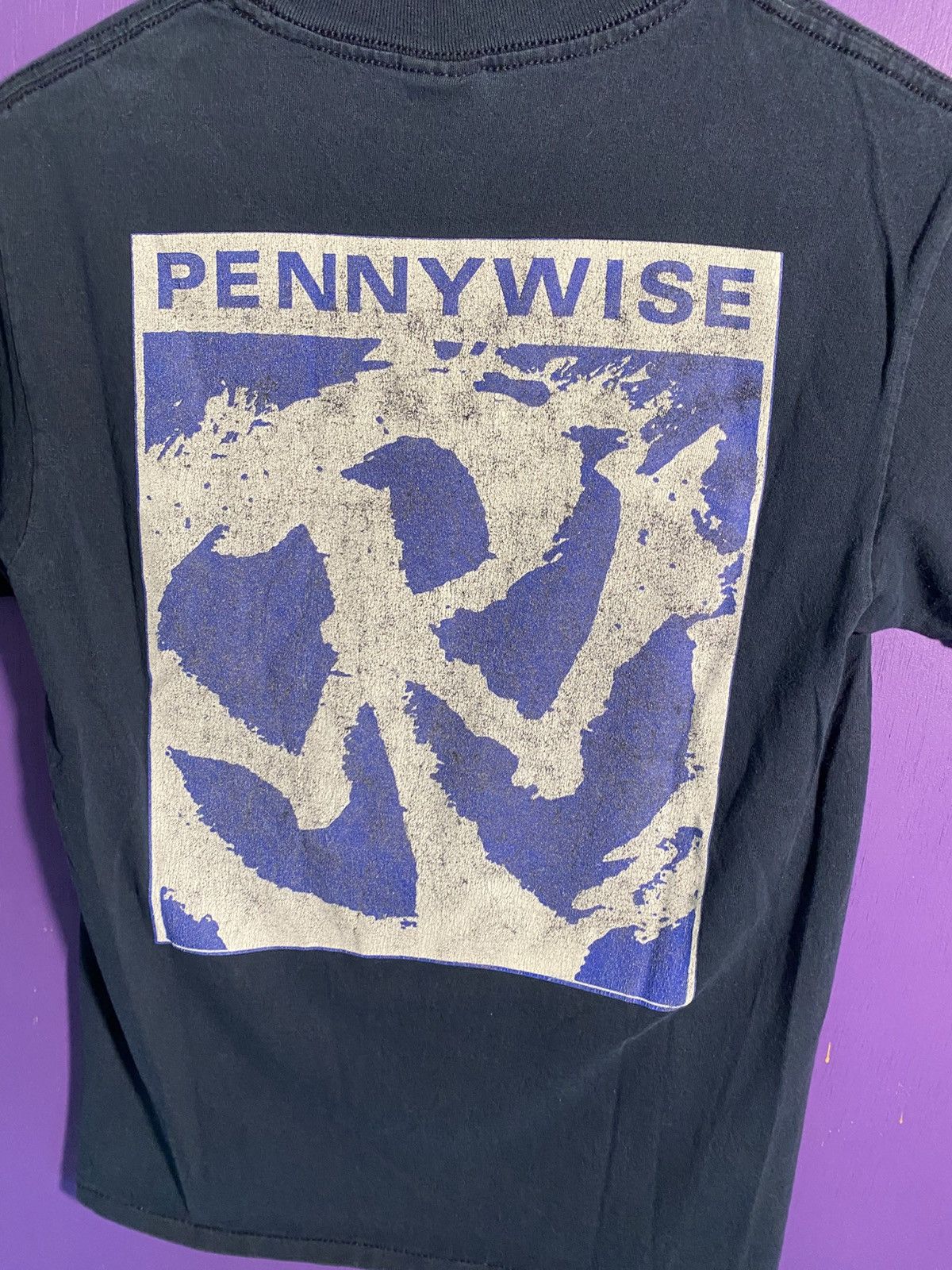 Band Tees Vintage 00s Pennywise box logo band tee Size US S / EU 44-46 / 1 - 3 Thumbnail