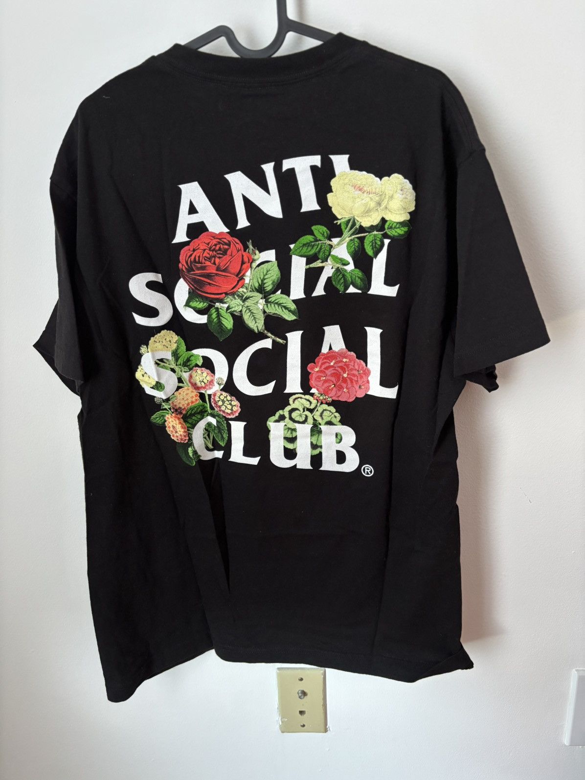 Anti Social Social Club ASSC Anti Social Social Club Black Roses T-Shirt Size US L / EU 52-54 / 3 - 2 Thumbnail