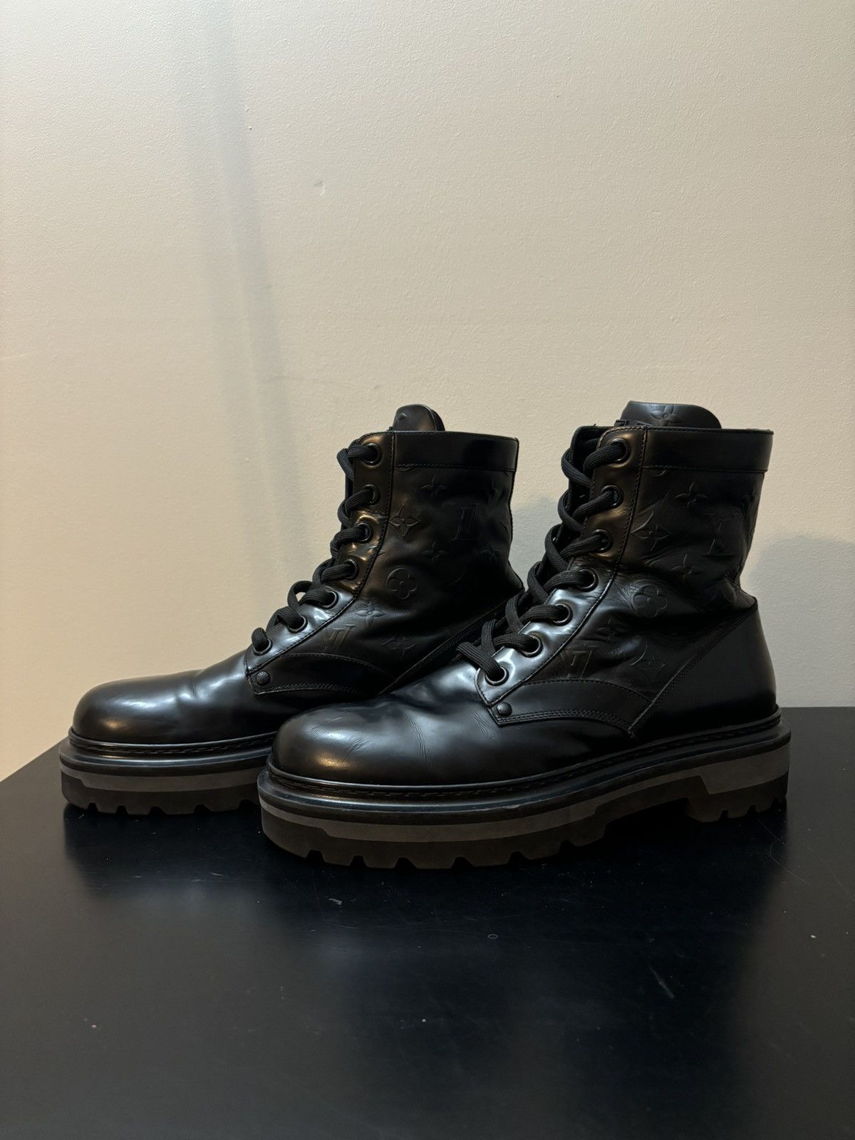 Louis Vuitton Louis Vuitton Monogram Leather Landscape Ranger Boots Size US 8.5 / EU 41-42 - 1 Thumbnail