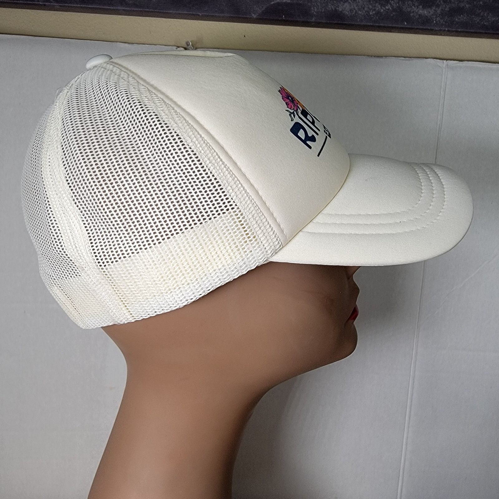 Rip Curl Rip Curl Low Profile Snap Back Trucker Hat Floral "Estd1969" Size ONE SIZE - 3 Thumbnail