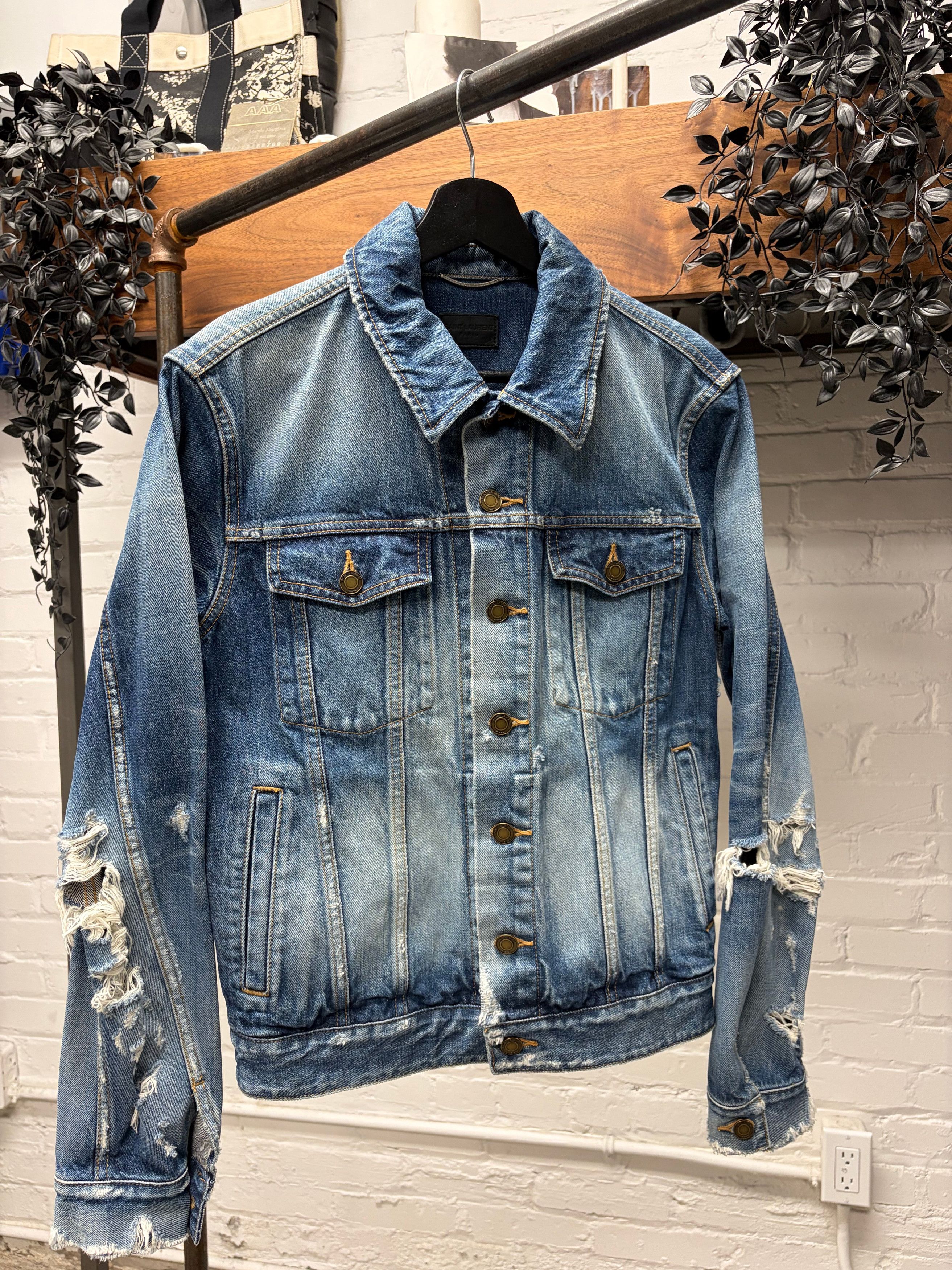 Saint Laurent Paris 2019 Saint Laurent ‘Crash Distressed’ Blue Denim Trucker Jacket Size US XS / EU 42 / 0 - 1 Thumbnail