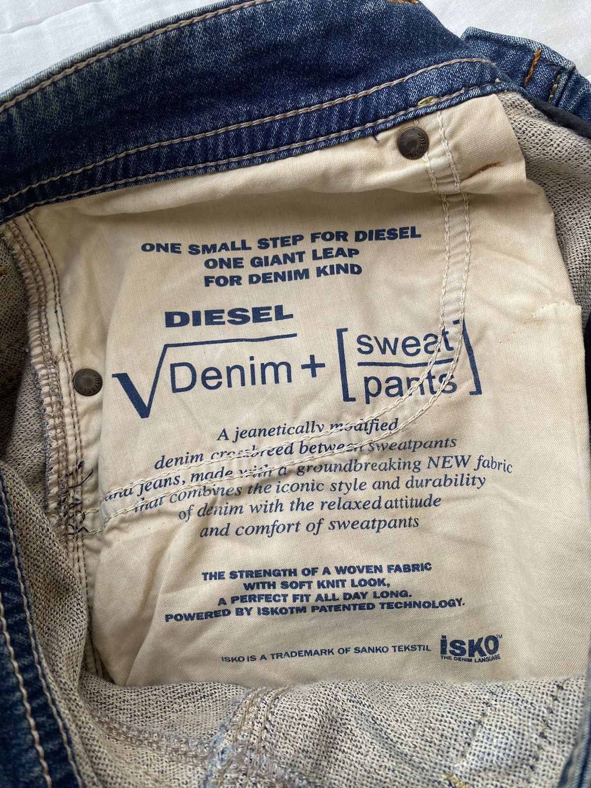 Diesel DIESEL🔥THRASHED DISTRESSED DENIM SWEATPANTS Size US 31 - 9 Thumbnail