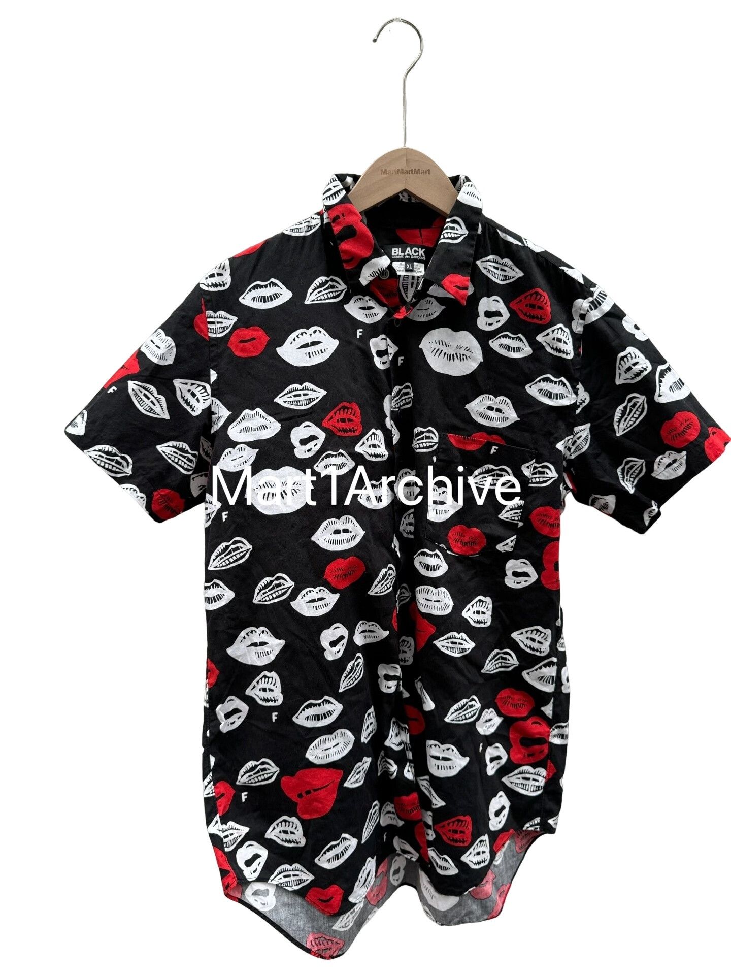 Comme des Garcons Black Black Comme des Garçons Lip Print Shirt Size XL Size US XL / EU 56 / 4 - 1 Thumbnail