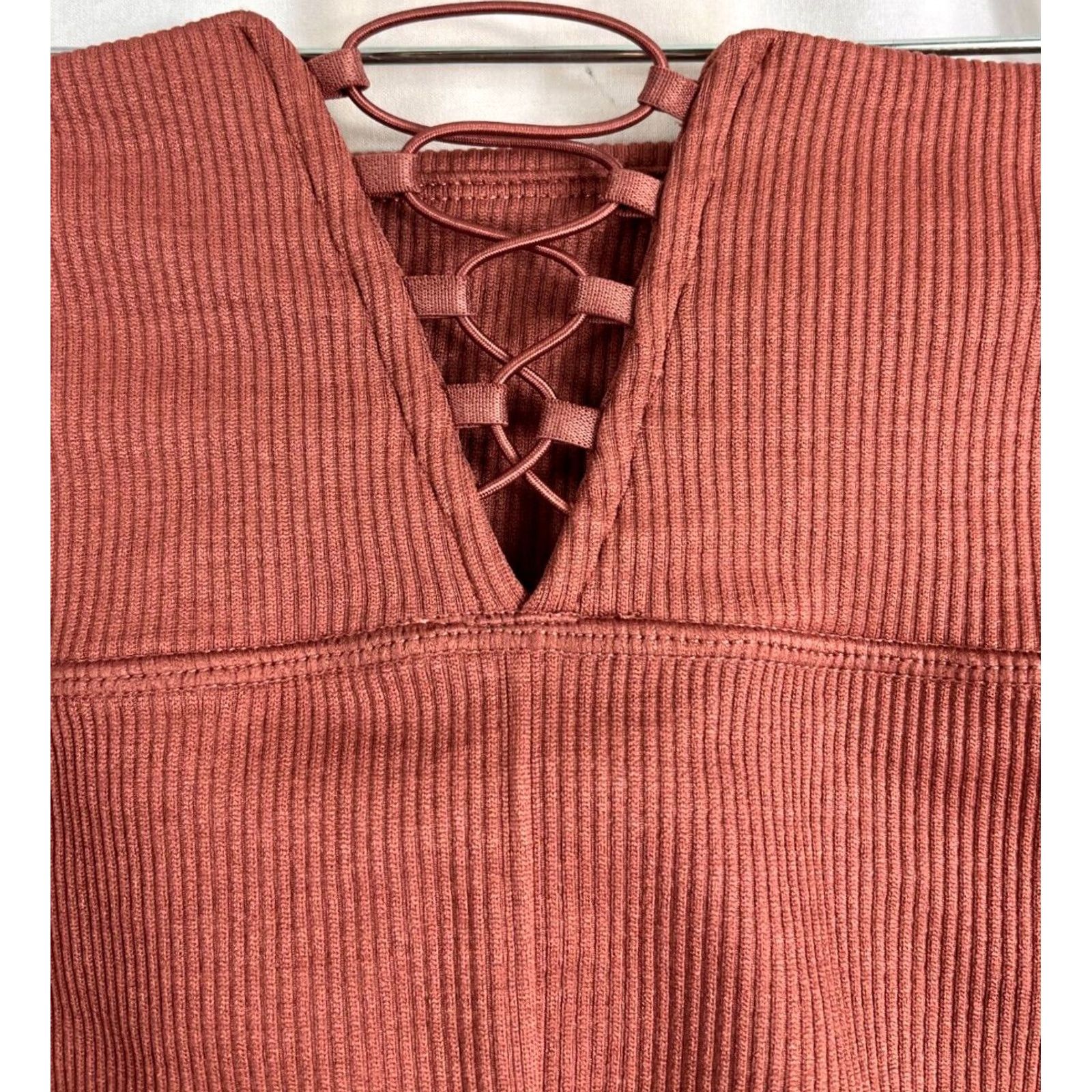 Fabletics Fabletics High Waisted Seamless Lace Up Legging Corset Cherry Mocha Yoga Size XS Womens Size XS / US 0-2 / IT 36-38 - 2 Thumbnail