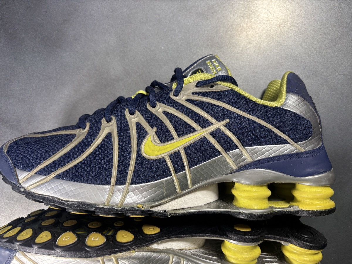 Nike 2004 Nike Shox Turb OZ 2000s Vintage Nike Y2K Blue + Running Size US 10.5 / EU 43-44 - 19 Thumbnail