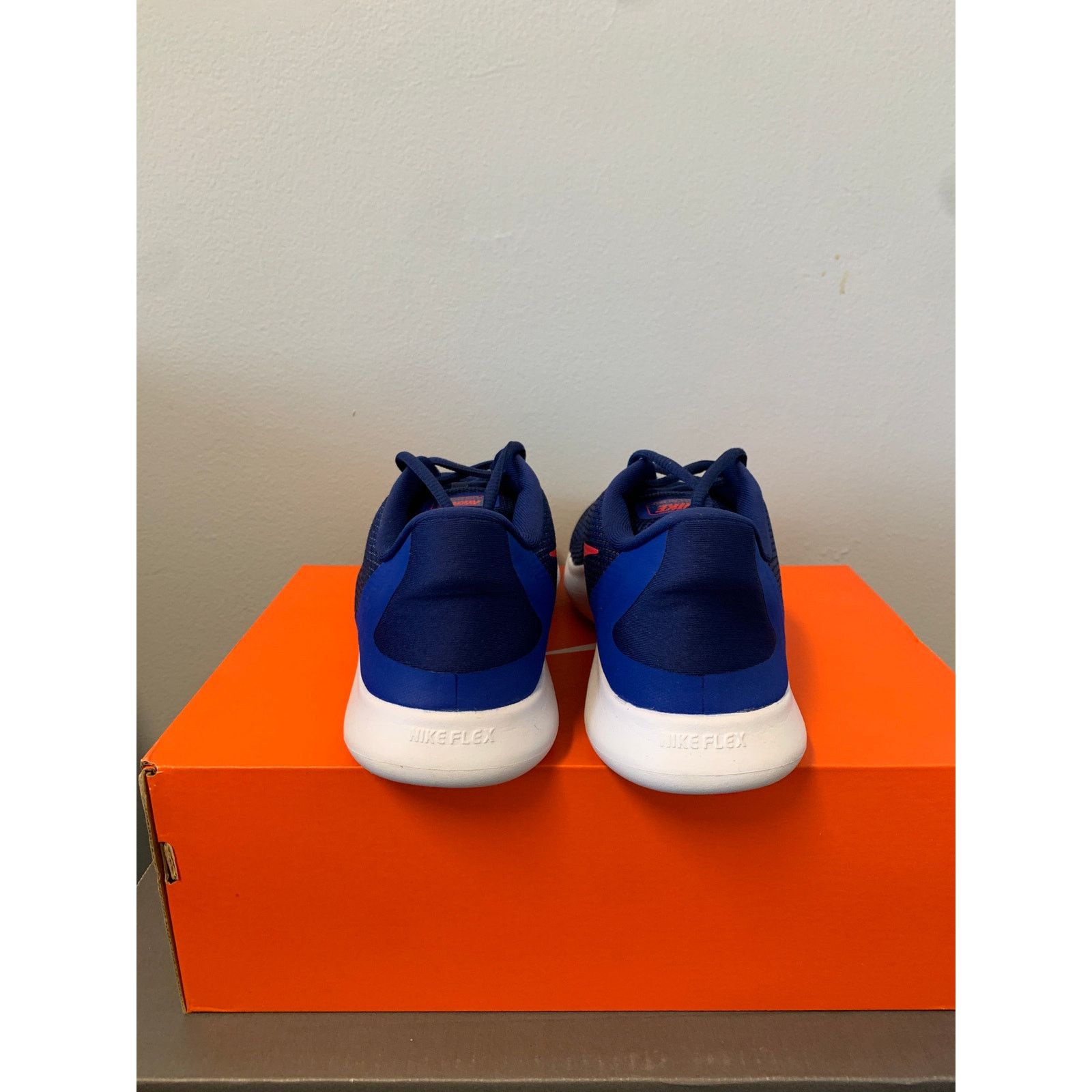 Nike Nike Flex 2018 Runner Blue Men's 10.5 / Women's 12 NEW Size US 10.5 / EU 43-44 - 3 Thumbnail