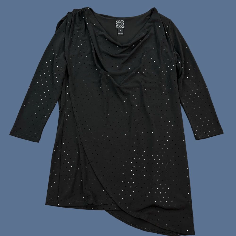 Vintage Clara Sun Woo Top Women's XS Black Shimmer Embellished V Neck Side Drape USA Shirt Womens XS Black Shimmer Embellished V Neck Side Drape USA Size XS / US 0-2 / IT 36-38 - 1 Thumbnail