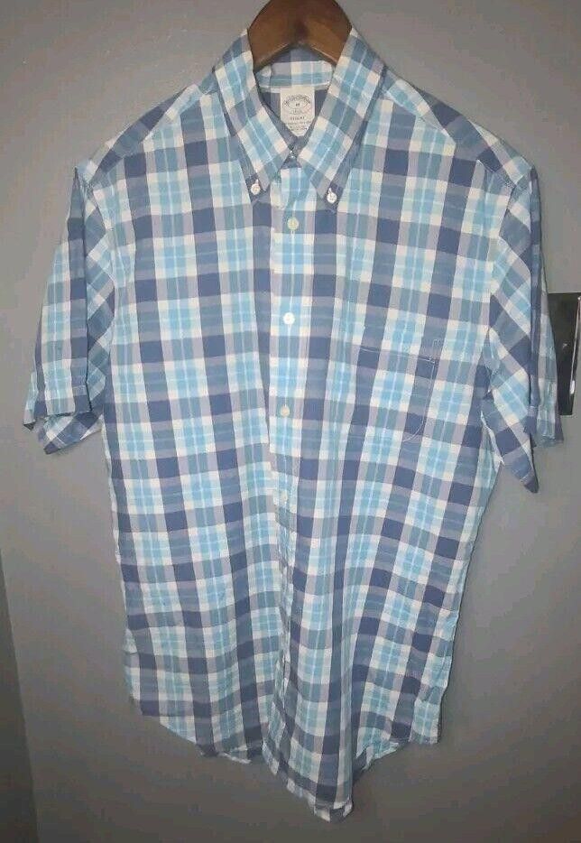 Brooks Brothers Brooks Brothers Regent Shirt Men's Medium Short Sleeve Size US M / EU 48-50 / 2 - 1 Thumbnail