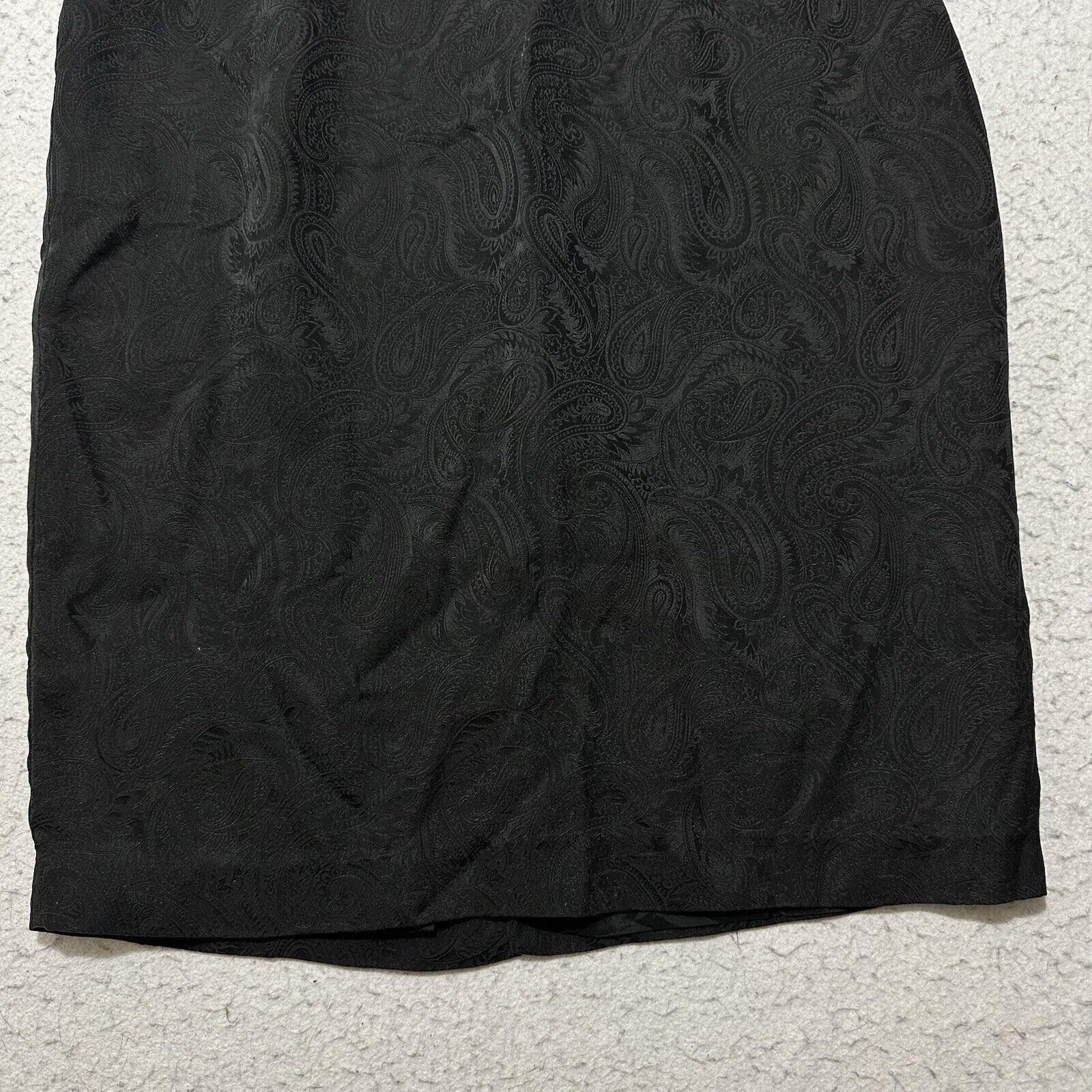 MAGGY LONDON Vintage Maggy London 8 Black Silk Pencil Paisley Print Skirt Size 30" / US 8 / IT 44 - 3 Thumbnail