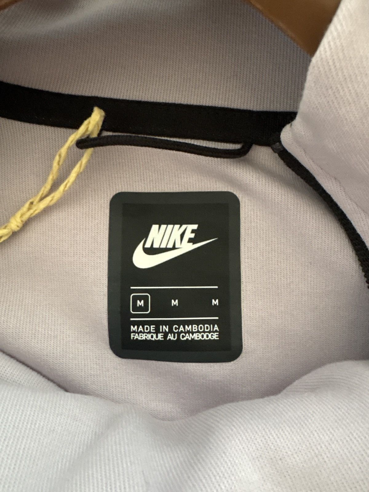 Nike Tutta Nike, originale, bellissimo colore Size M / US 6-8 / IT 42-44 - 5 Thumbnail