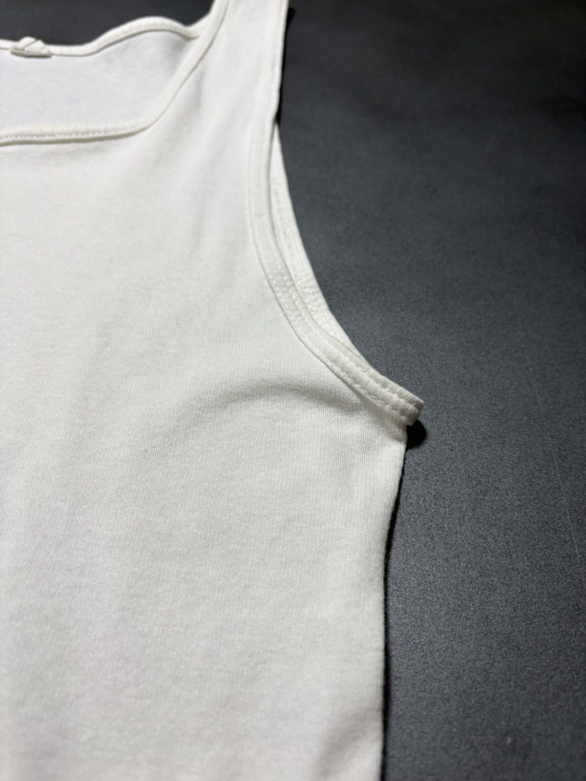 Fruit Of The Loom 1970s Vintage Fruit of the Loom 80s Tank Top Sleeveless Tee Size US L / EU 52-54 / 3 - 8 Thumbnail