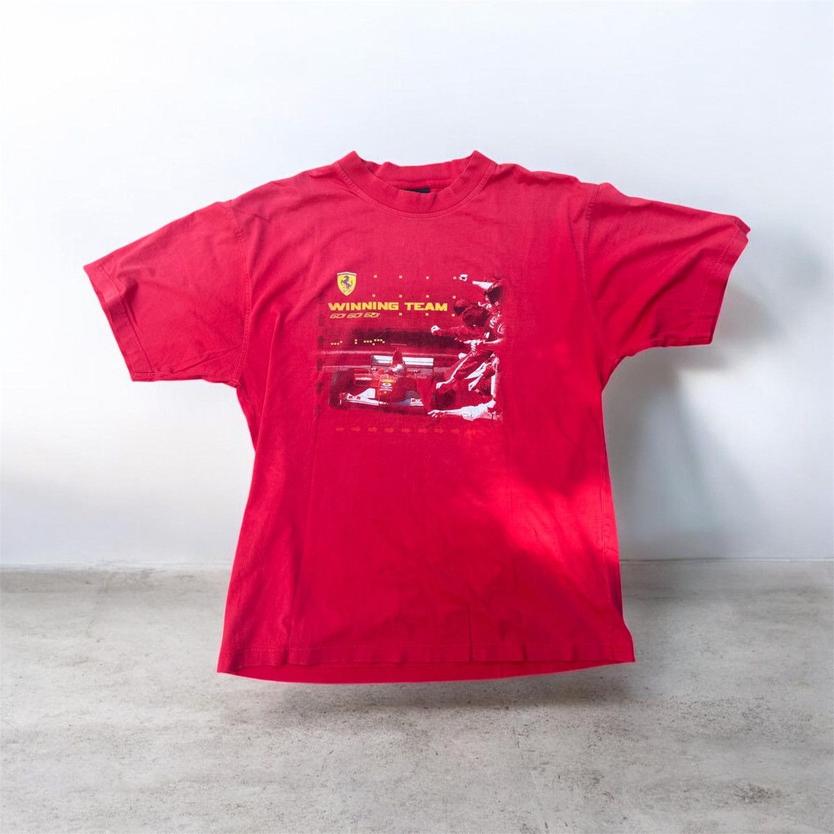 Ferrari Vintage 90s Ferrari Distressed Tee Italy SunFaded Size US L / EU 52-54 / 3 - 1 Thumbnail