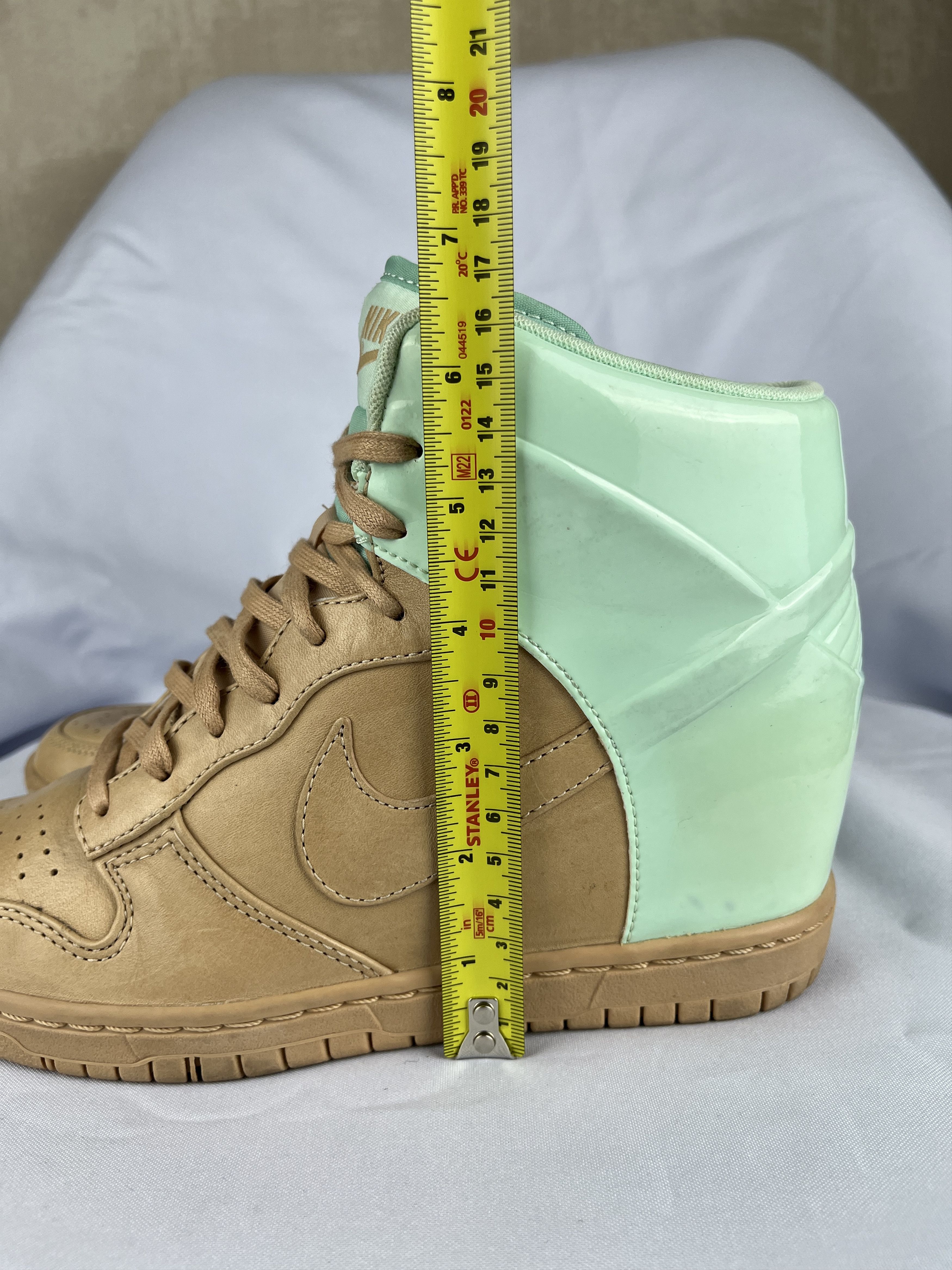 Nike Nike Dunk Sky High VT QS 'Vachetta Tan Arctic Green' Shoes Size US 6.5 / IT 36.5 - 7 Thumbnail