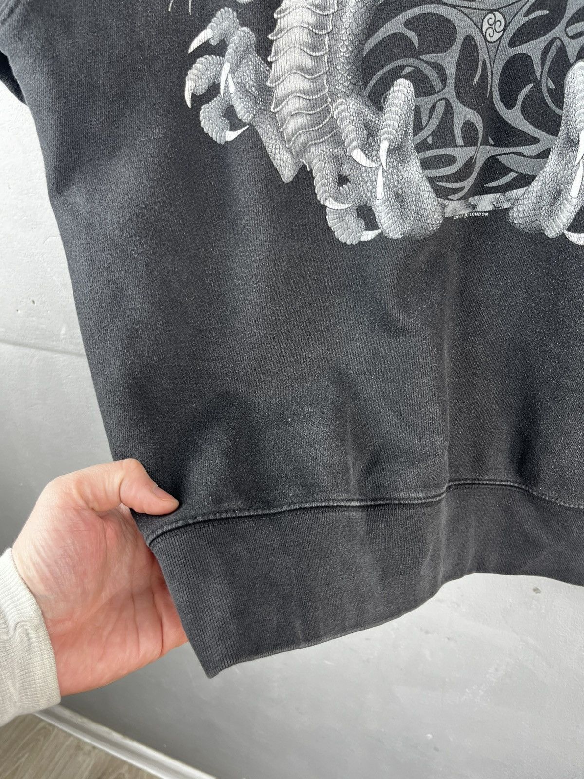 Vintage Vintage dragon hoodie art Size US L / EU 52-54 / 3 - 13 Thumbnail