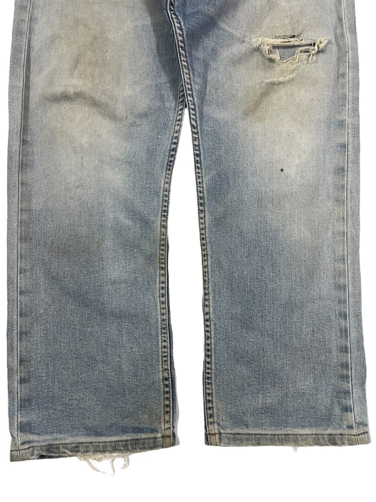 Levi's Vintage Clothing Vtg Levi’s 501 Loose Fit Straight Leg Ripped Jeans #3423 Size US 32 / EU 48 - 4 Thumbnail