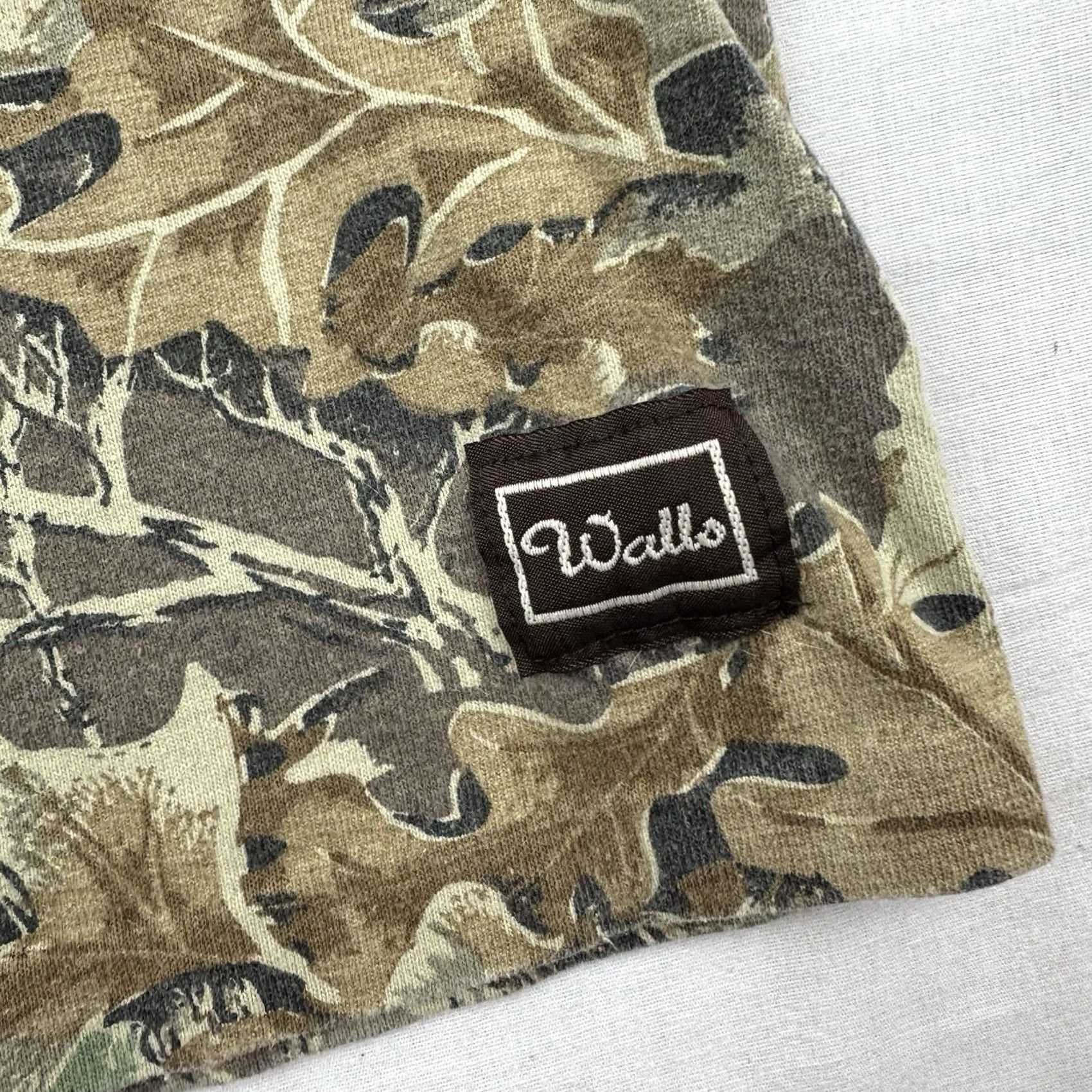 Walls VINTAGE Walls Camp Pocket T Shirt Adult XL Green Camouflage Hipster 90s Outdoor Nature Shirt Mens Size US XL / EU 56 / 4 - 2 Thumbnail