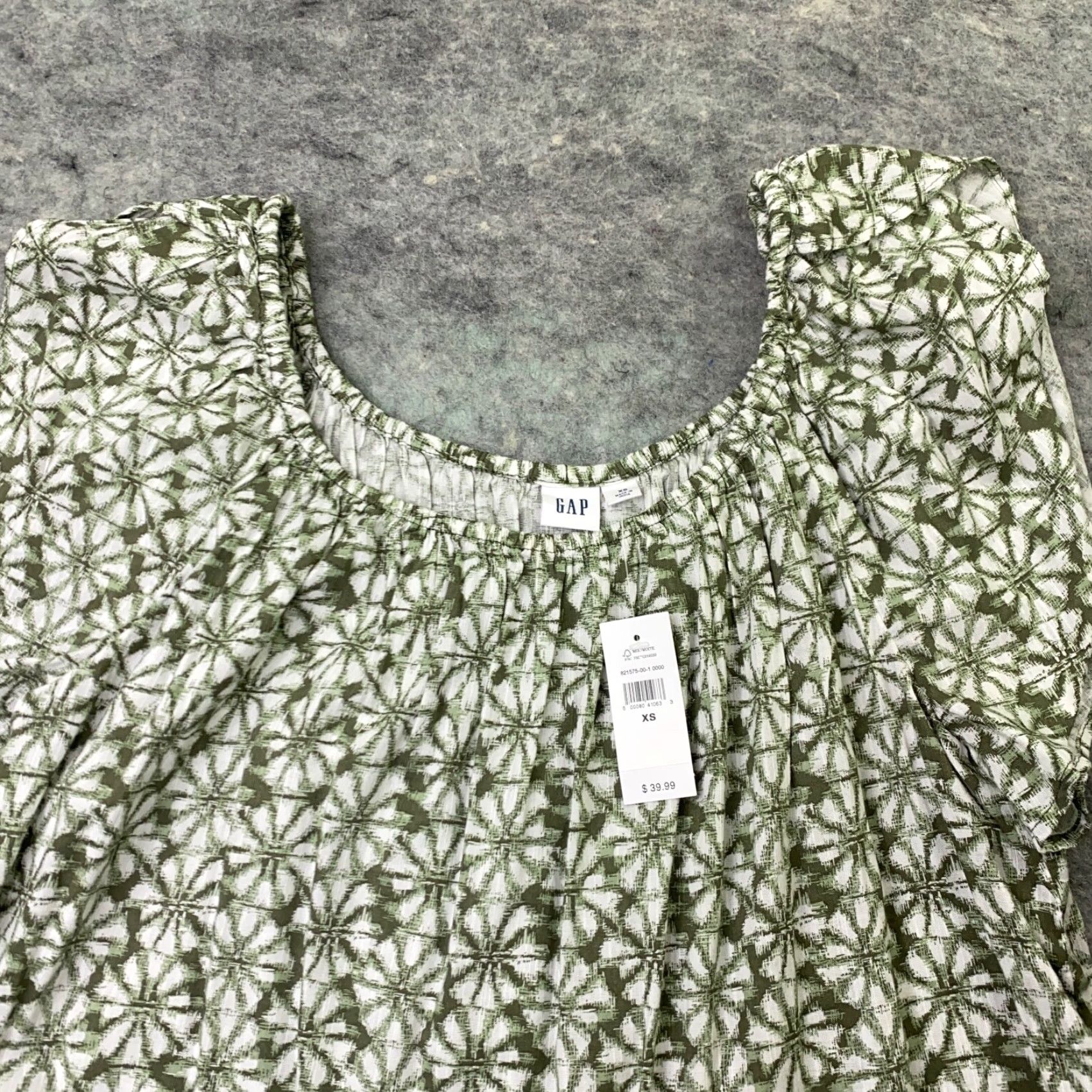 Gap Gap Green Geometric Blouse Women’s XS Flutter Sleeve Round Neck Lightweight Casual Size XS / US 0-2 / IT 36-38 - 5 Thumbnail