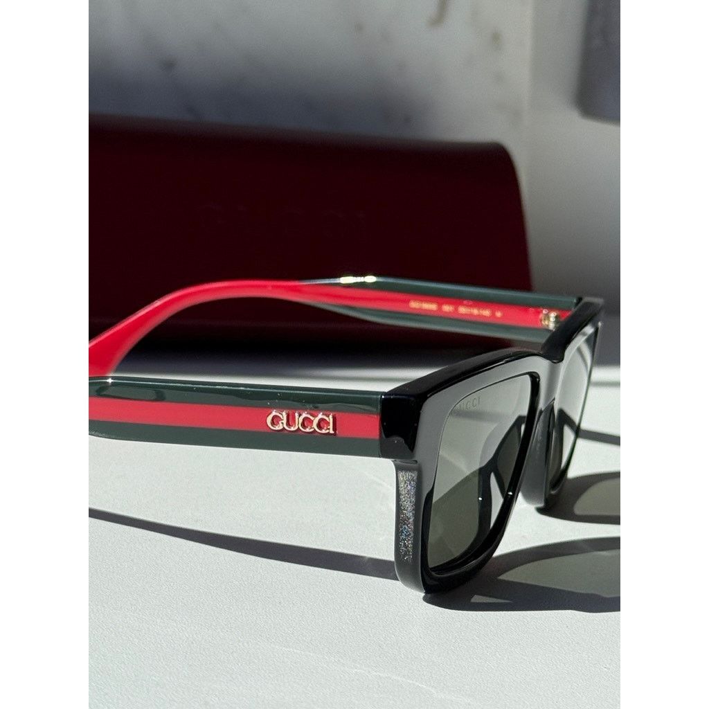 Gucci NEW Gucci GG1869S Black Squared Sunglasses $515 Size ONE SIZE - 6 Thumbnail