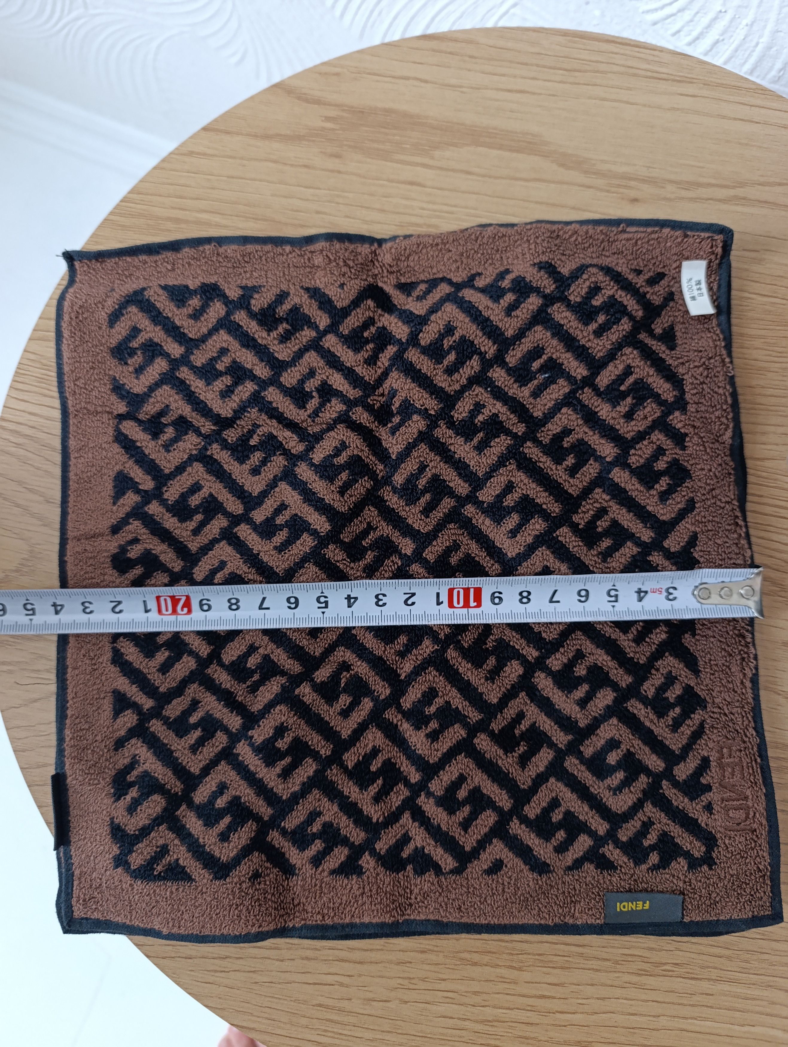 Fendi FENDI MONOGRAM TWO SMALL HANDS COTTON TOWEL VINTAGE Size ONE SIZE - 14 Thumbnail