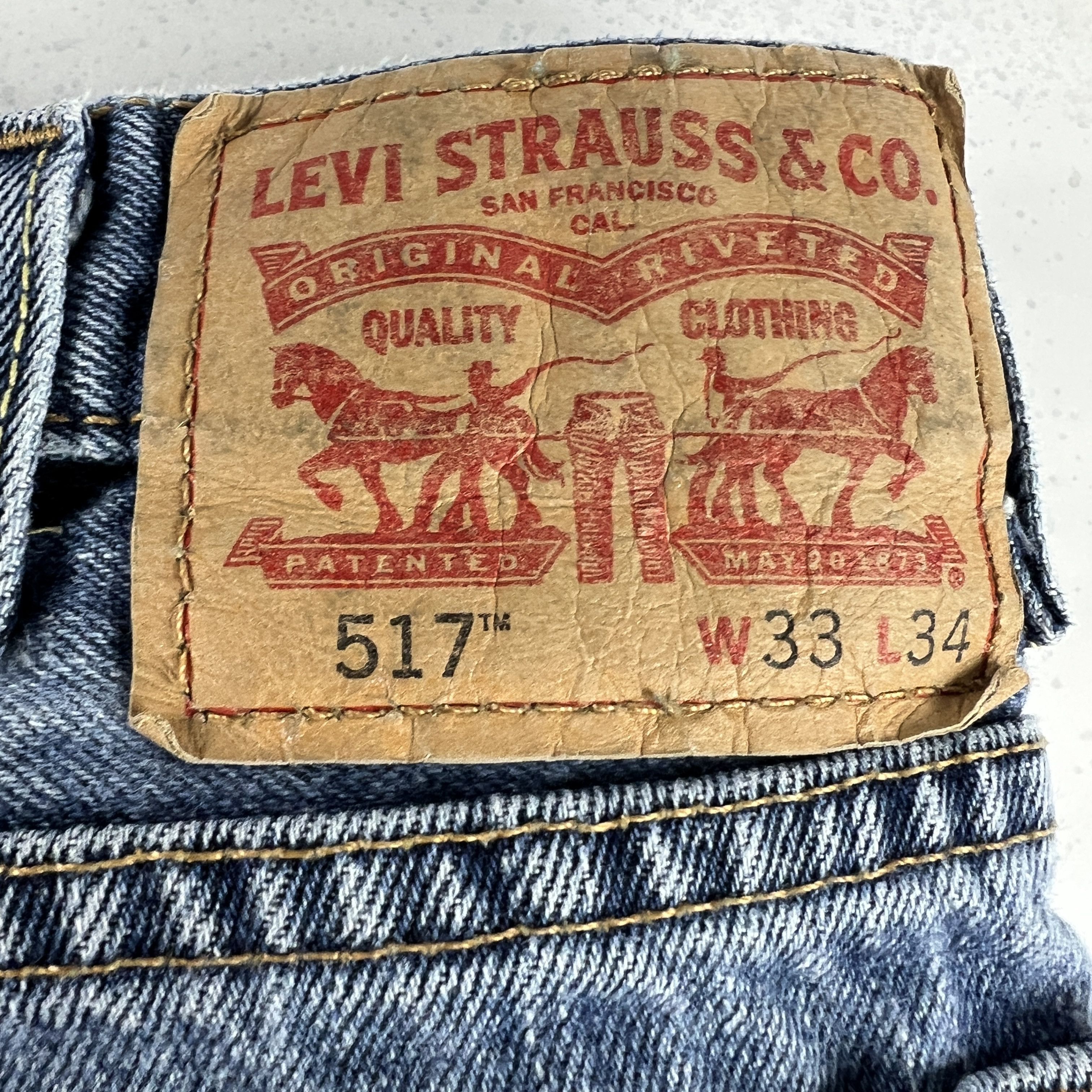 Levi's Levi's Jean Shorts 517 Faded Cut Off Frayed Hem Denim Jorts Size US 33 - 12 Thumbnail