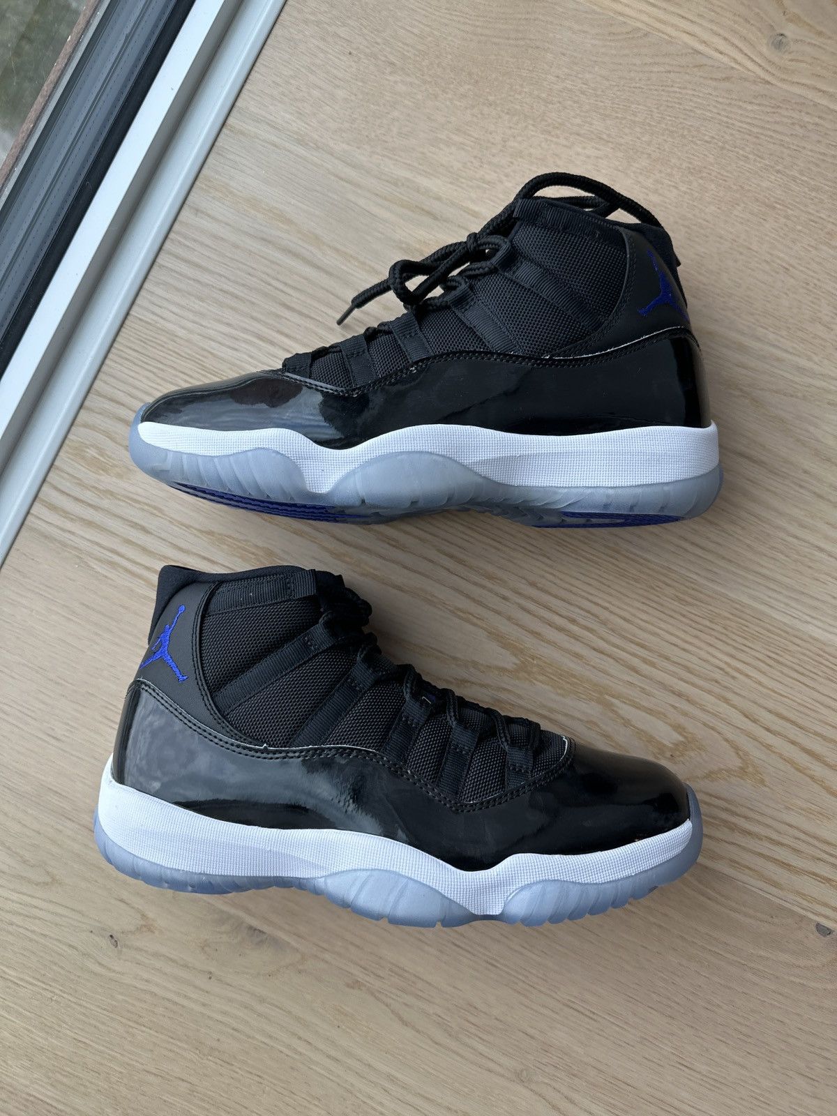 Jordan Brand Air Jordan 11 Retro “Space Jam” (2016) – DS – EU42 / US9 Size US 9 / EU 42 - 4 Thumbnail