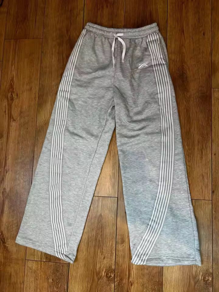 Hip Hop Elastic Waist Stripes Embroidery Baggy Sweatpants