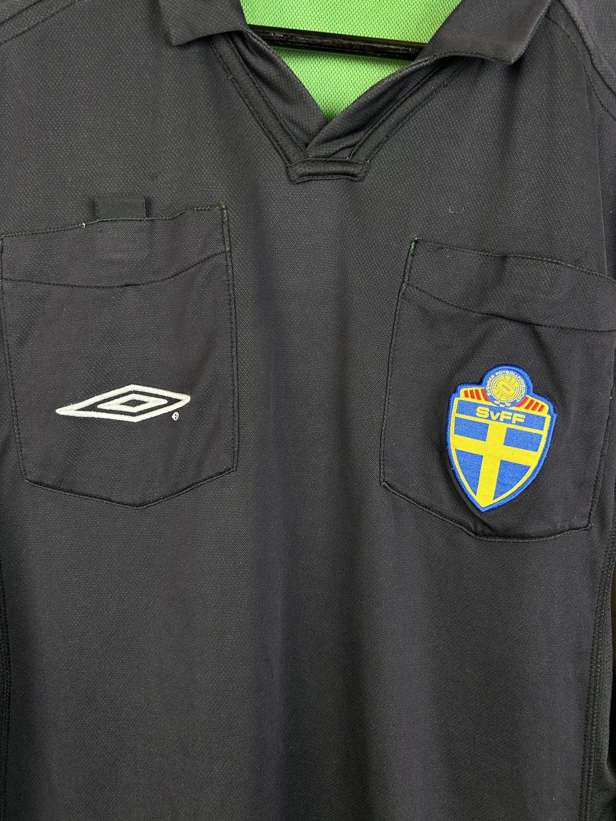 Umbro 00s Vintage Umbro Sweden SVFF Reversible Referee Jersey Size US M / EU 48-50 / 2 - 2 Thumbnail