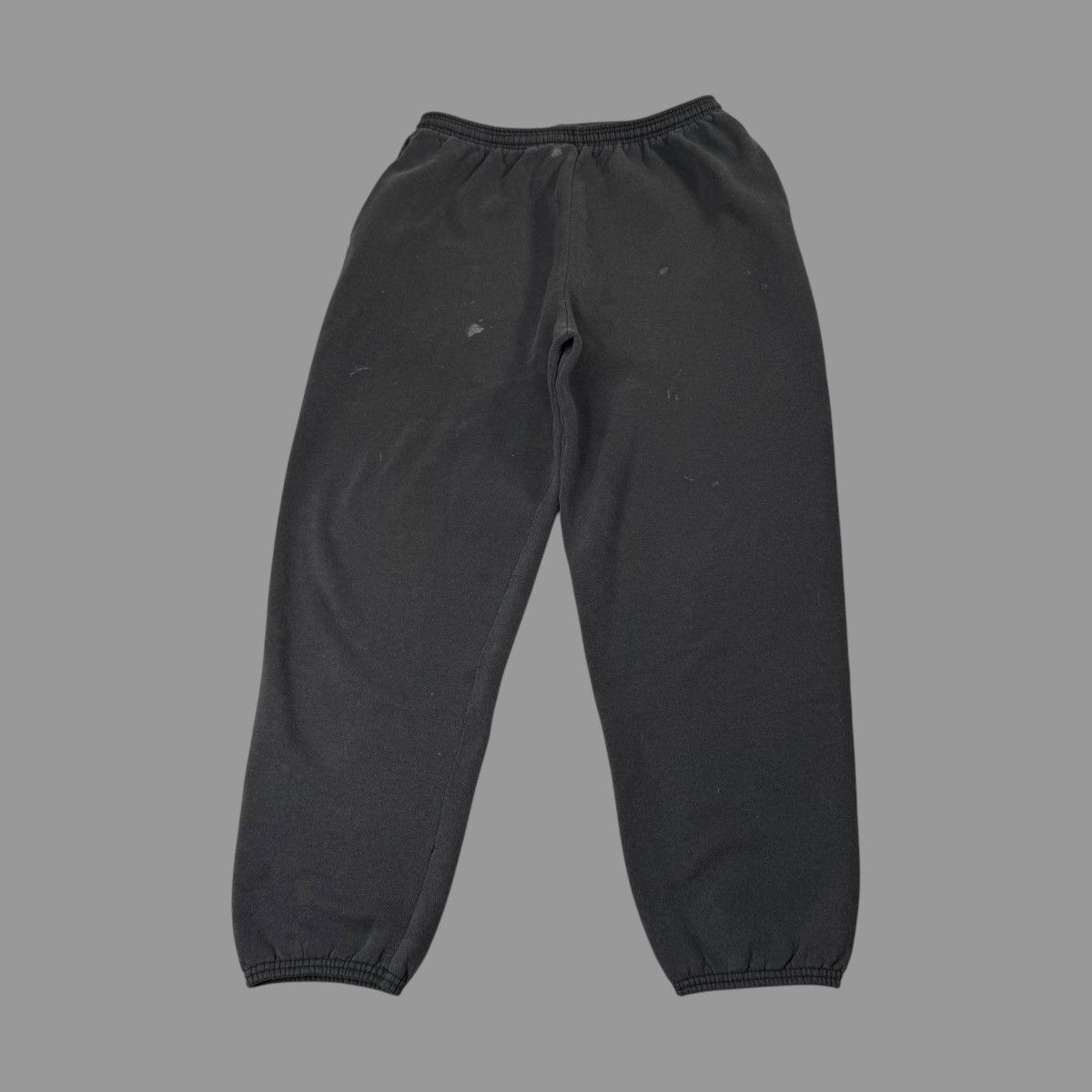 Hanes × Vintage Vintage faded black blank Hanes sweatpants Size US 32 / EU 48 - 2 Thumbnail