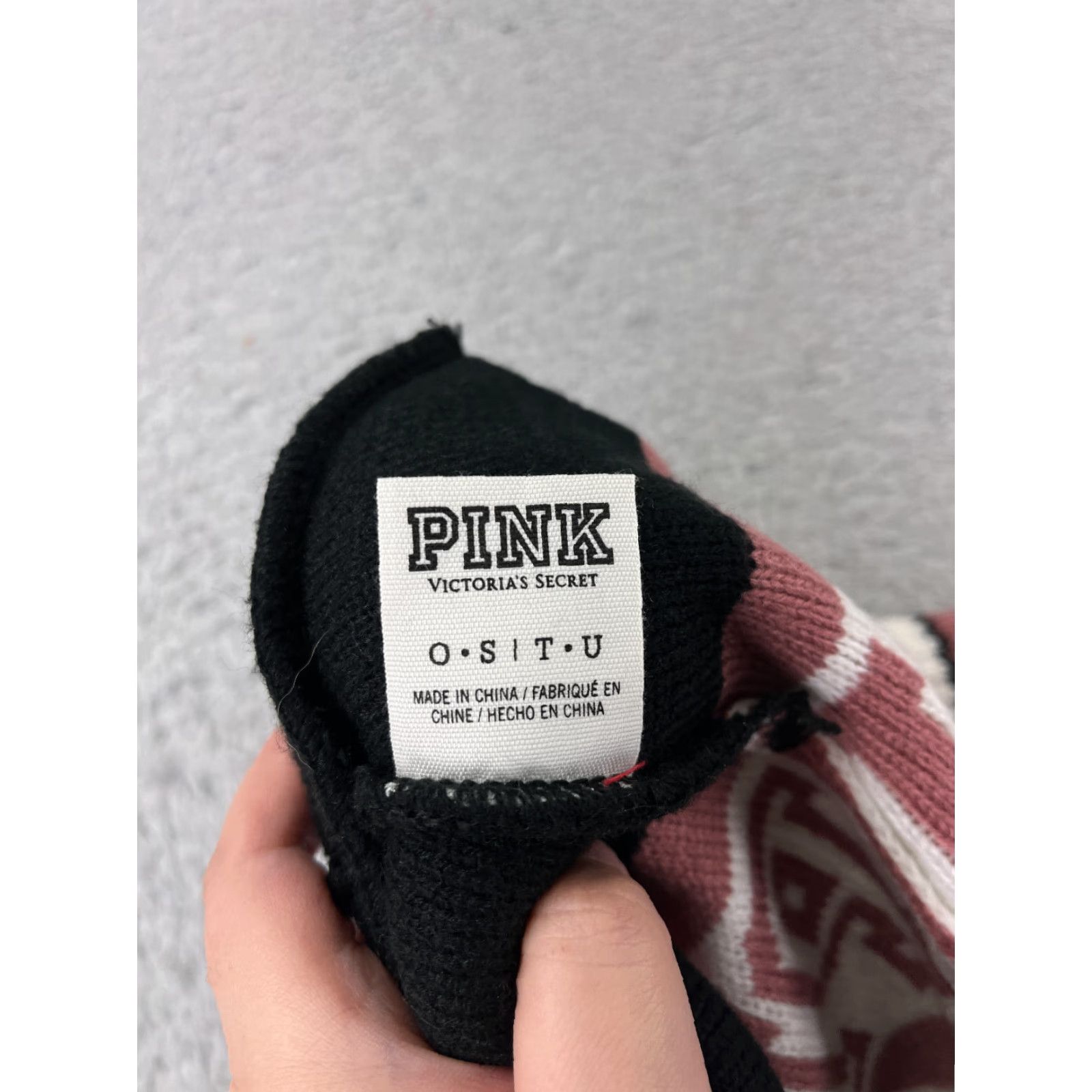 Victoria's Secret VINTAGE Beanie Victoria's Secret Beanie Adult One Size Pink White Pom PINK NATION Acrylic Knit Logo Hat Womens Beanie Size ONE SIZE - 7 Thumbnail