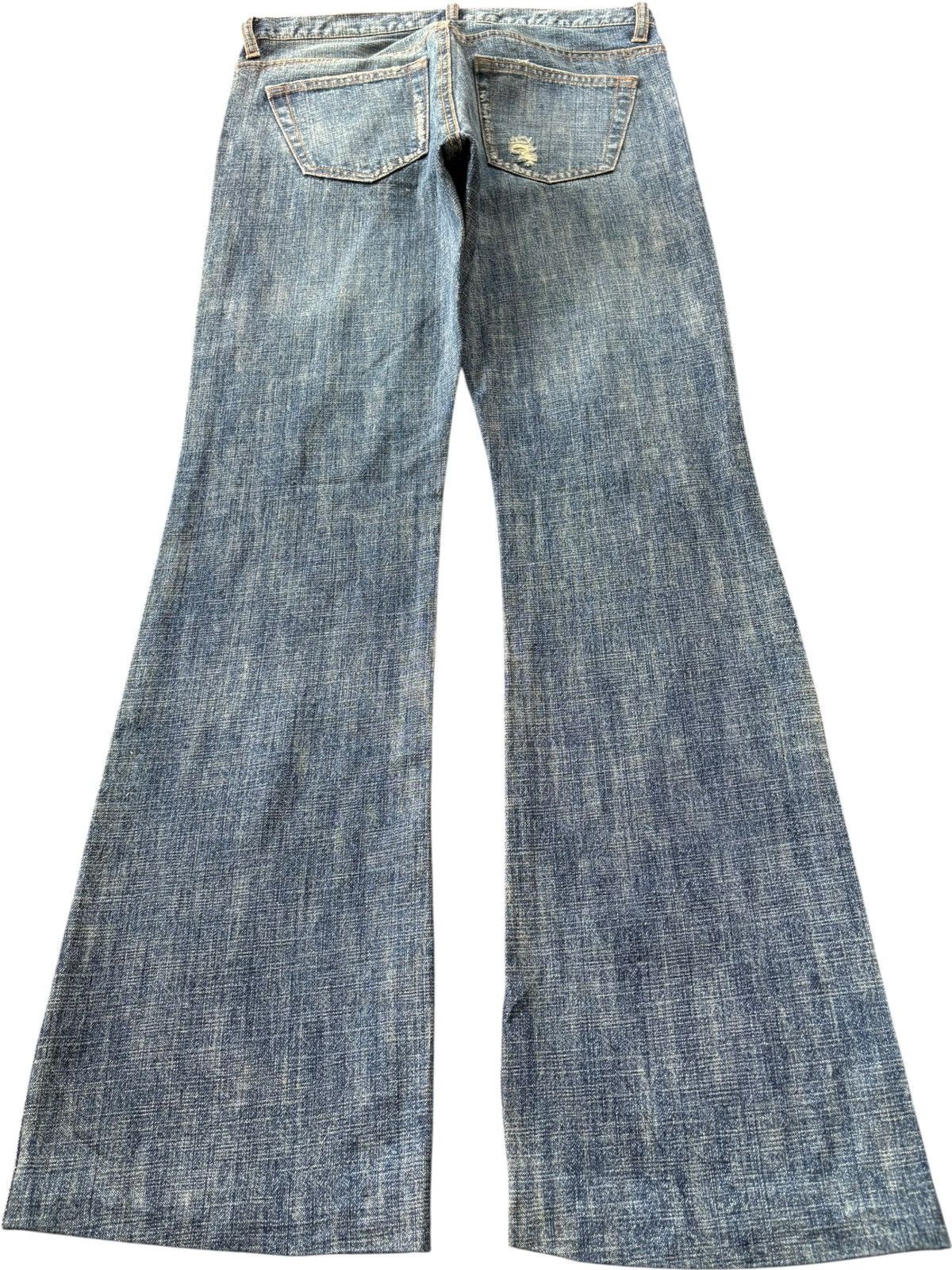 Yasuyuki Ishii Vintage Japanese Brand Blue Wash Distress Flare Jeans Size 30" / US 8 / IT 44 - 2 Thumbnail