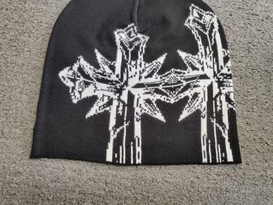 Japanese Brand Crosses Graphic No Cuff Knit Skull Cap Beanie Hat Black Size ONE SIZE - 2 Thumbnail