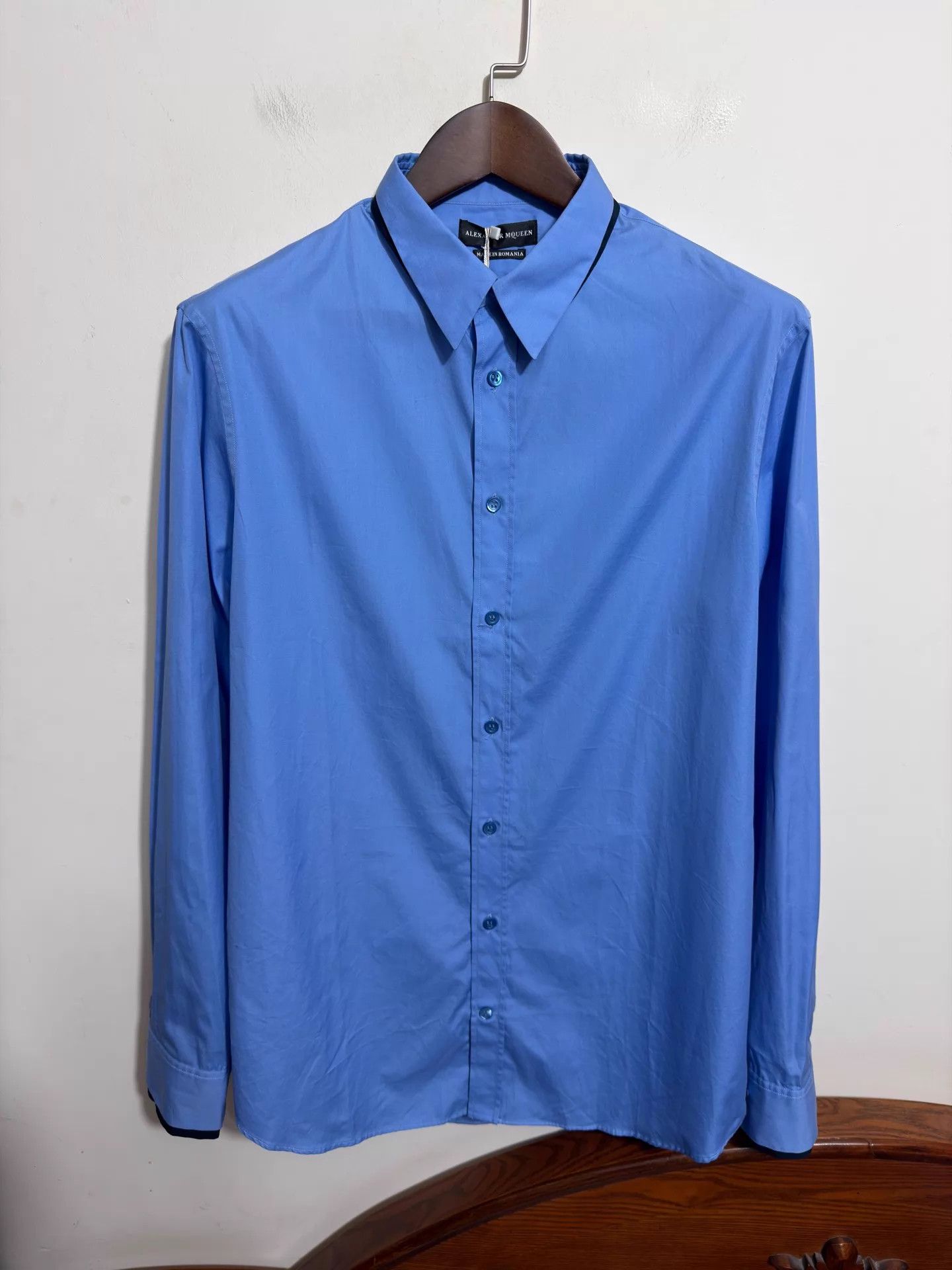 Alexander McQueen Alexander Mcqueen blue slim long sleeve shirt size 16 L Size US L / EU 52-54 / 3 - 1 Thumbnail