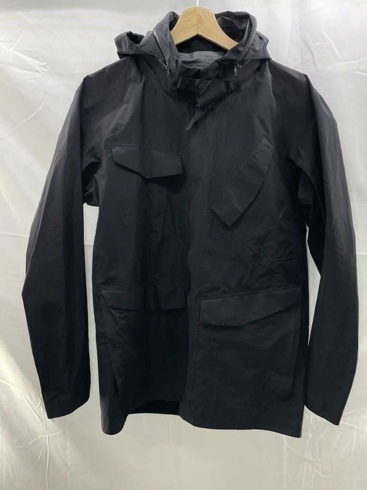 Arcteryx Veilance Field Jacket | Grailed
