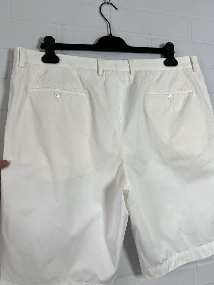 Dolce & Gabbana Dolce & Gabbana Men's Shorts White-Ivory Solid Size 56 Size US 40 / EU 56 - 6 Thumbnail