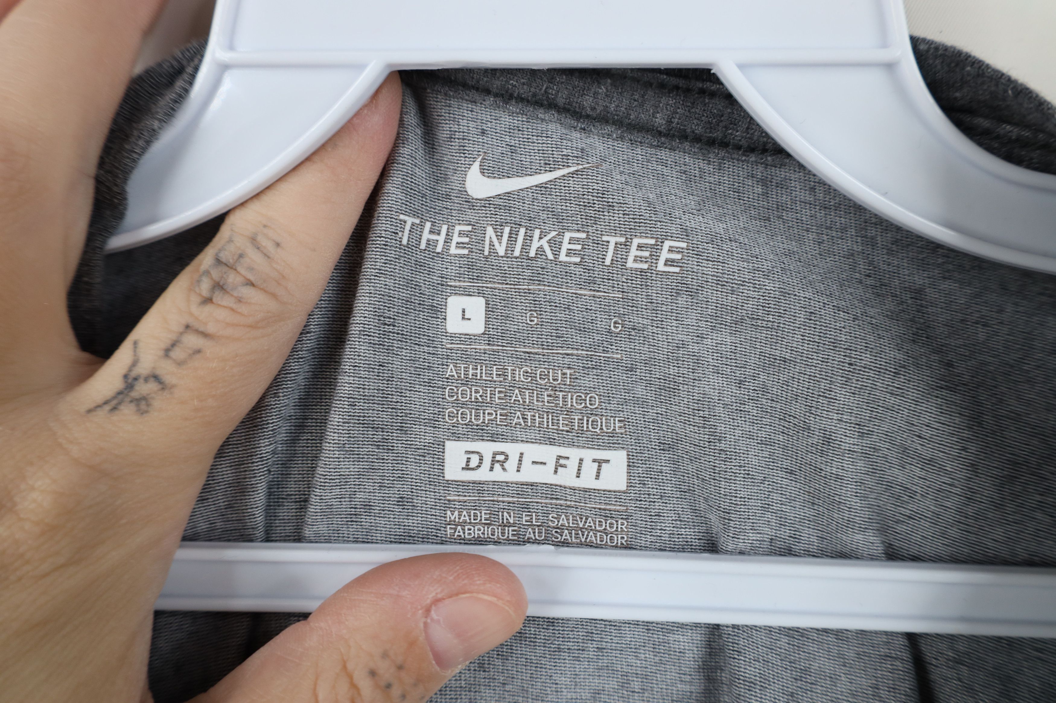Nike Nike Cut Spell Out Duke University Blue Devils T-Shirt Gray Size US L / EU 52-54 / 3 - 9 Thumbnail